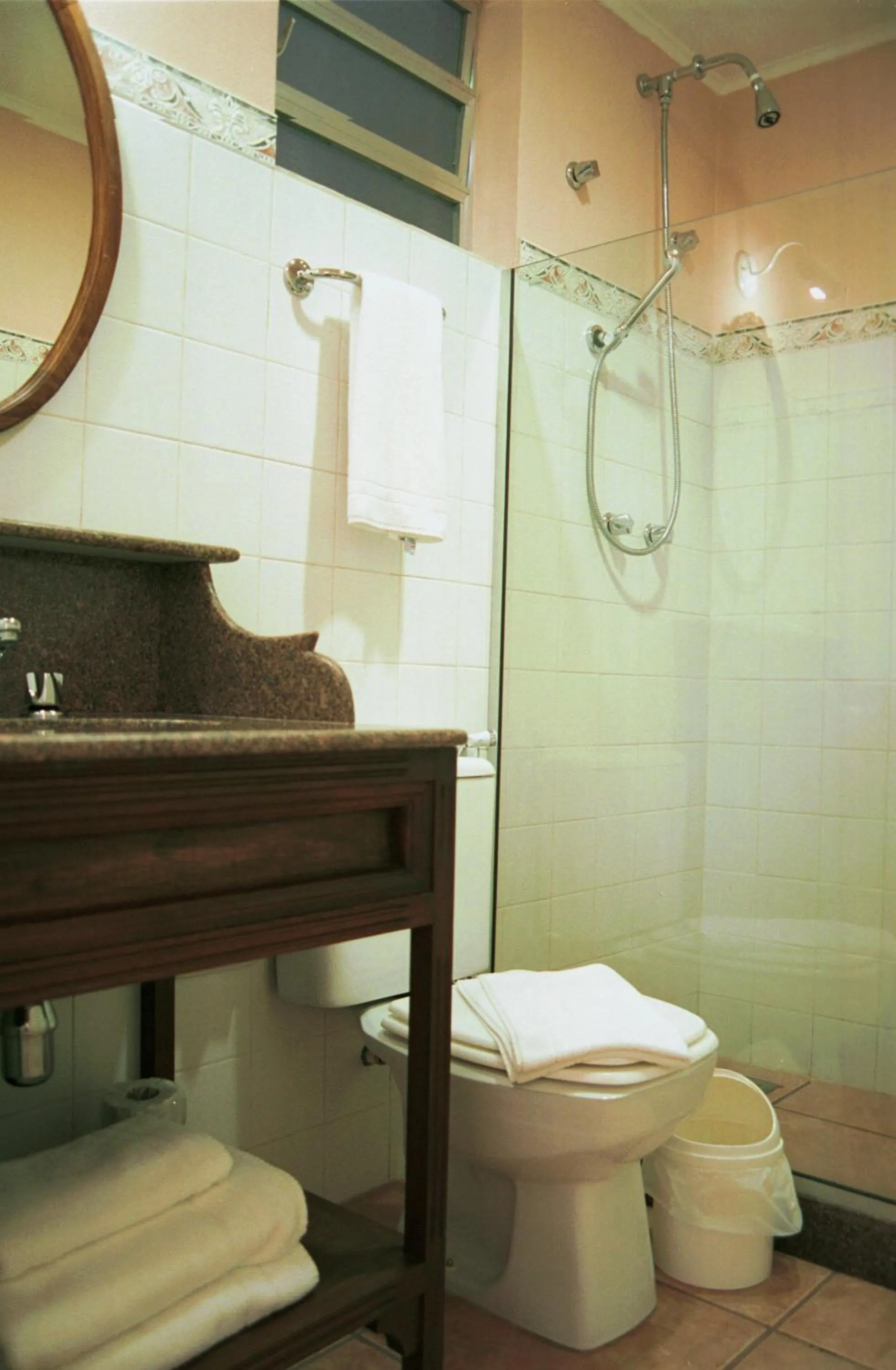 Bathroom in Casa do Manequinho Hotel e Restaurante
