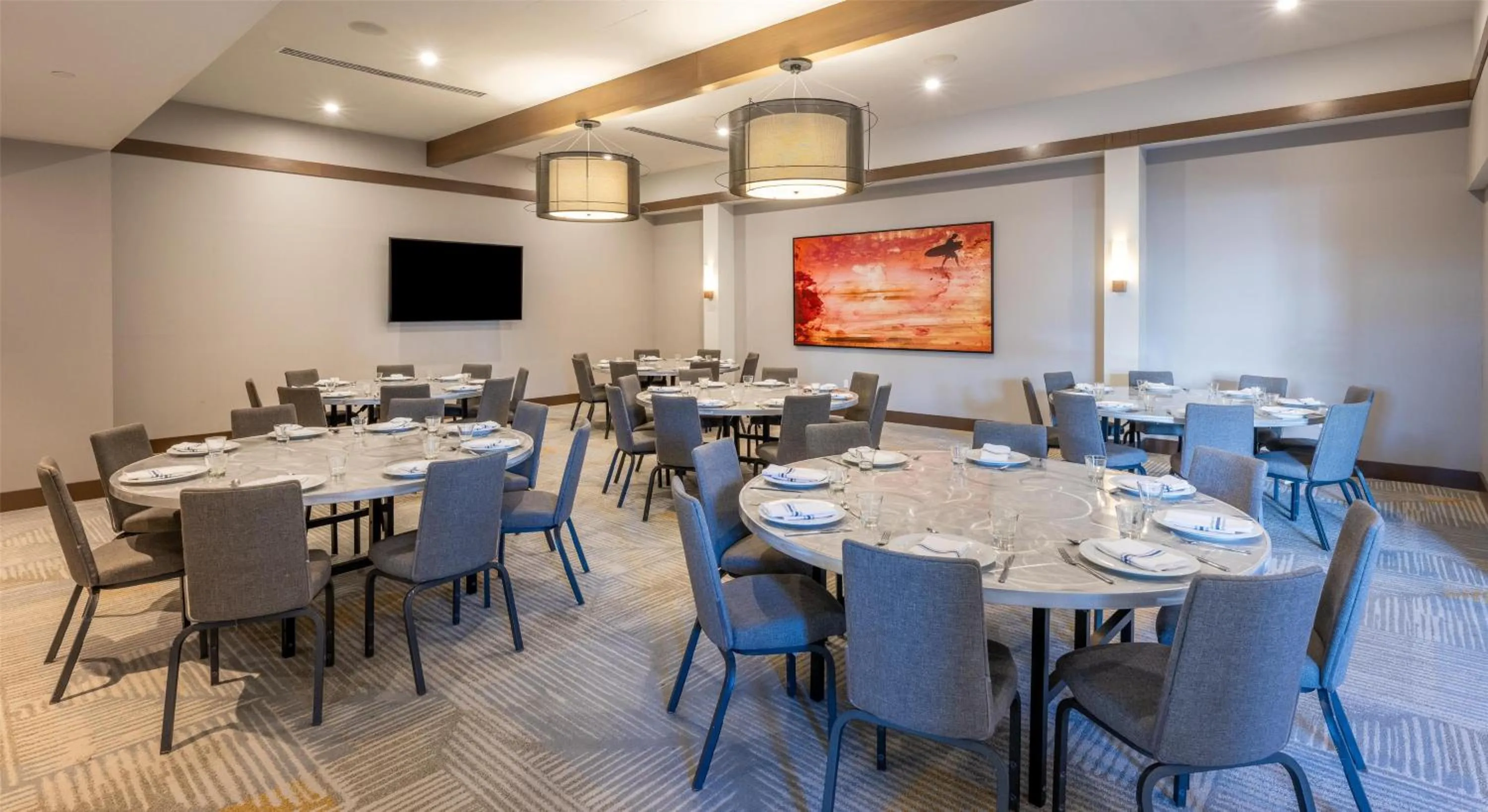 Meeting/conference room in Inn at the Pier Pismo Beach, Curio Collection by Hilton