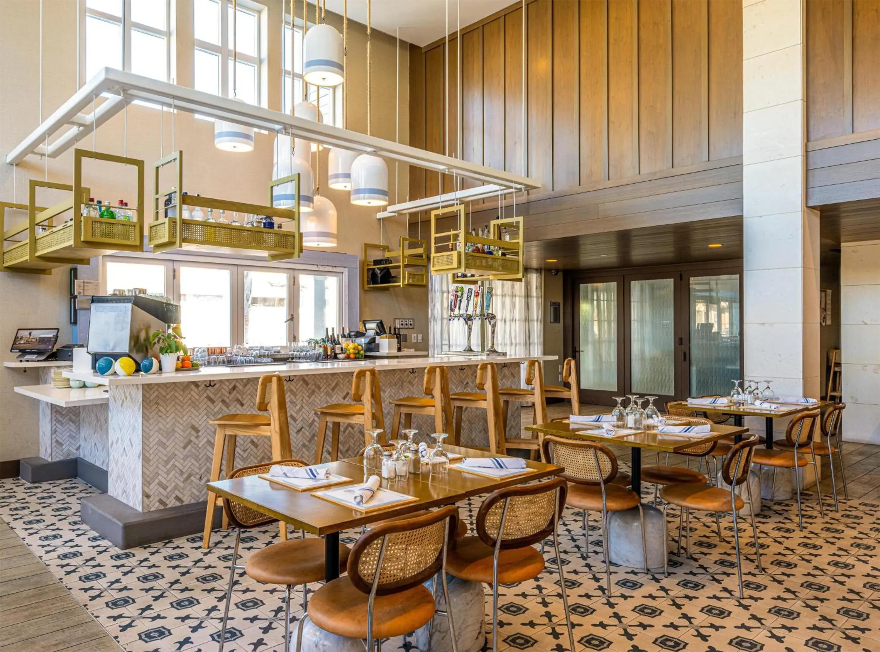 Restaurant/places to eat in Inn at the Pier Pismo Beach, Curio Collection by Hilton Restaurant/places to eat in Inn at the Pier Pismo Beach, Curio Collection by Hilton