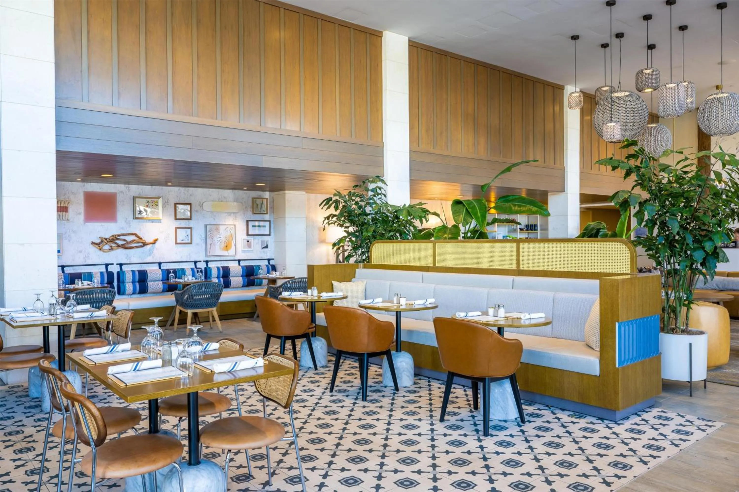 Lobby or reception in Inn at the Pier Pismo Beach, Curio Collection by Hilton