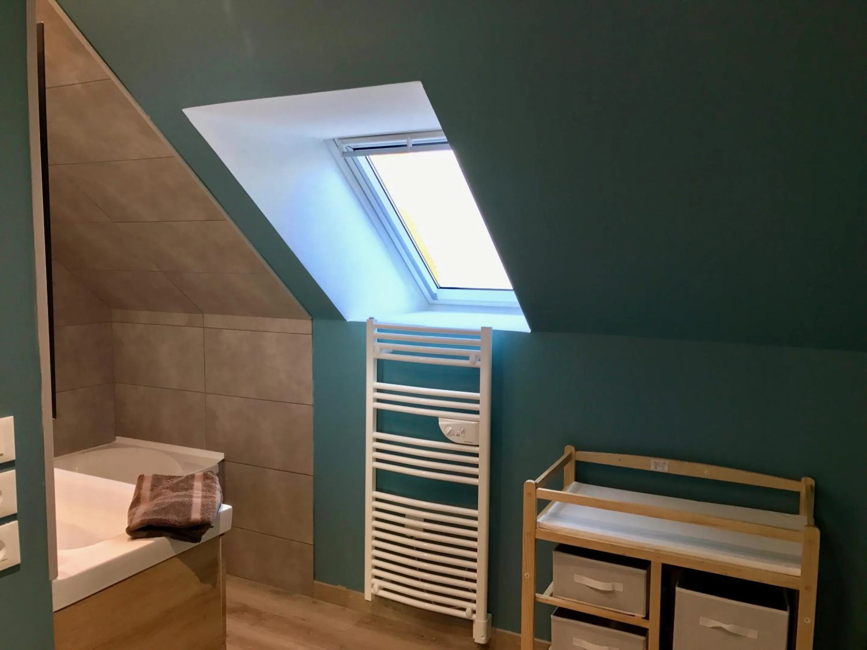 Bathroom, Bed in Villa Pétale de Rose à Merlimont