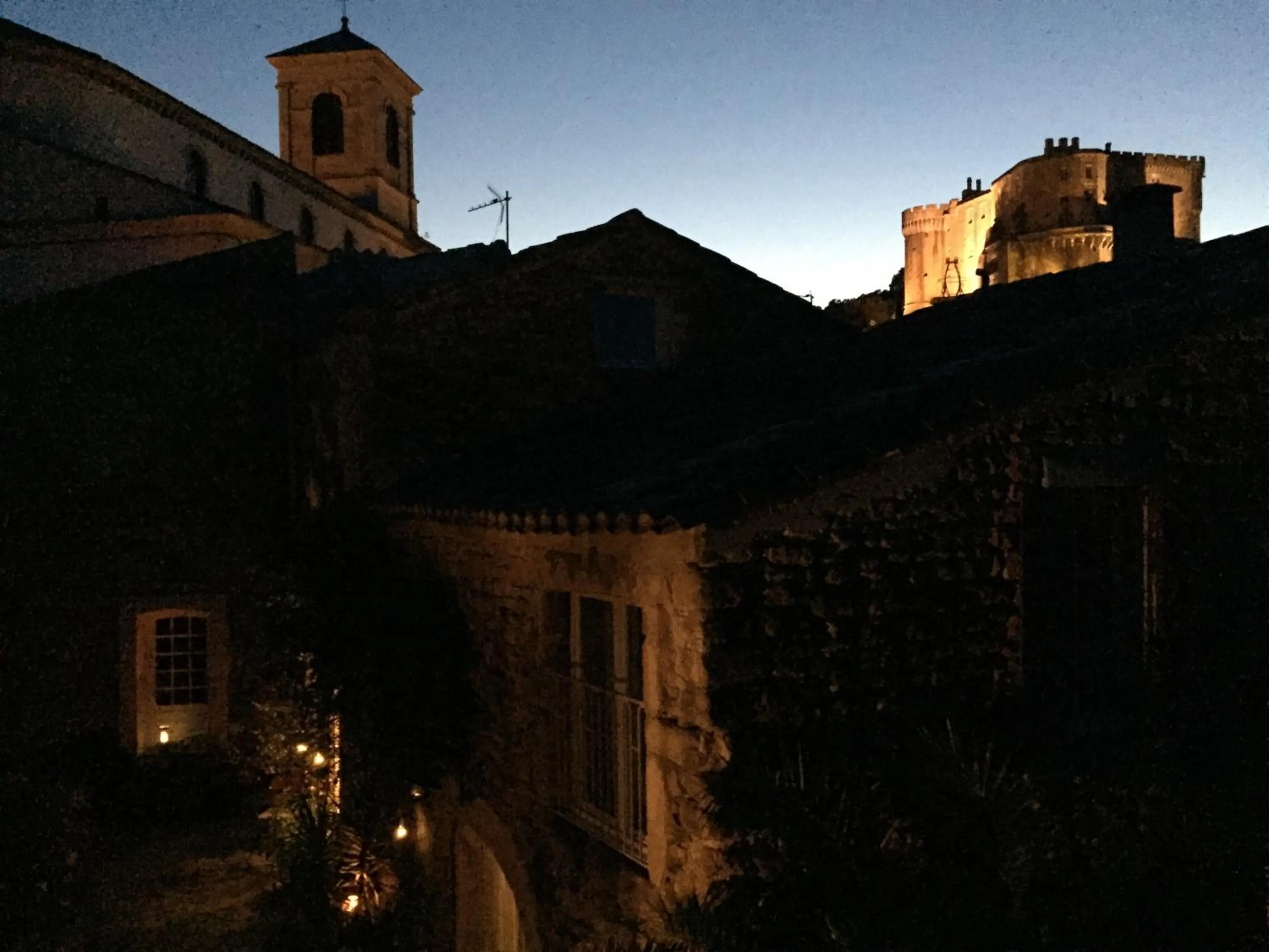 Les Aiguières en Provence