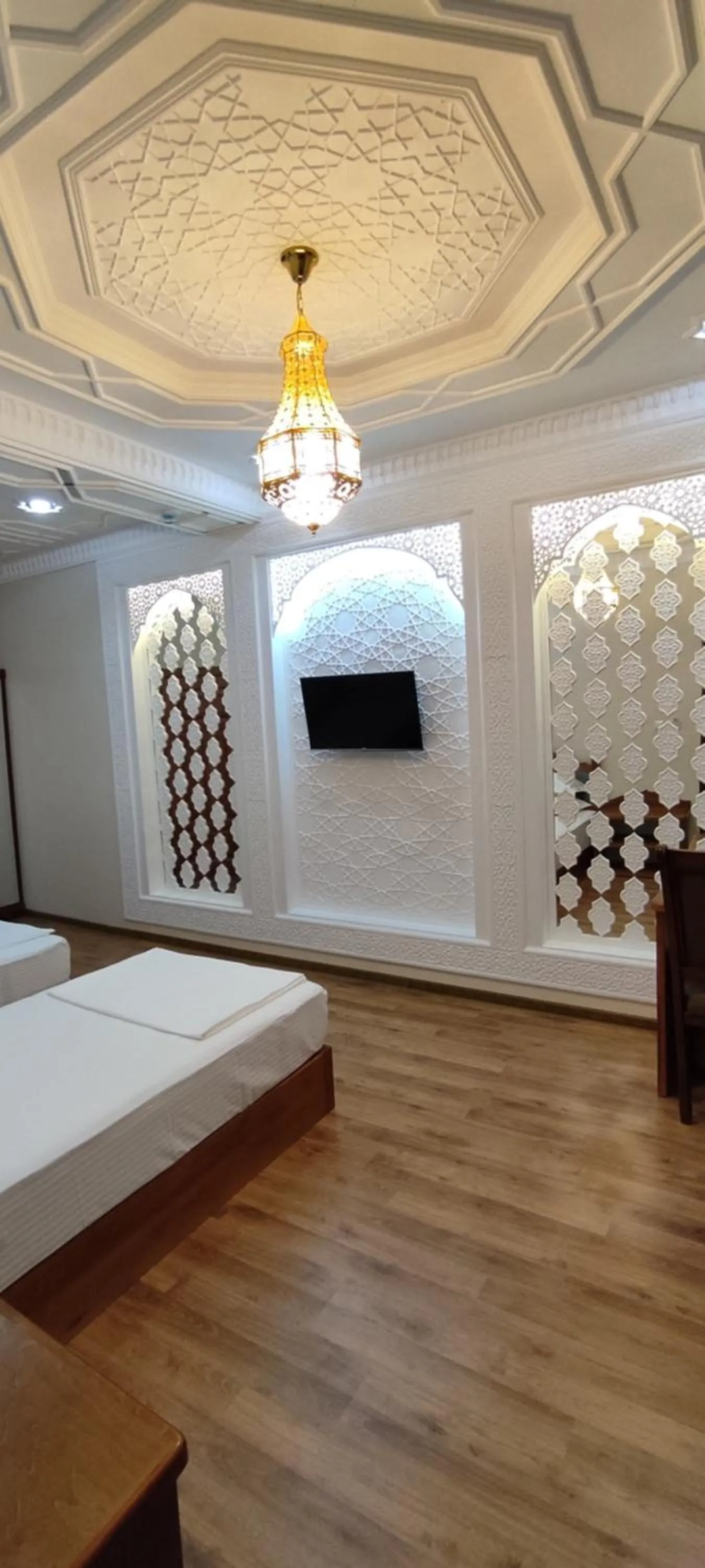 Bed in Boutique Safiya