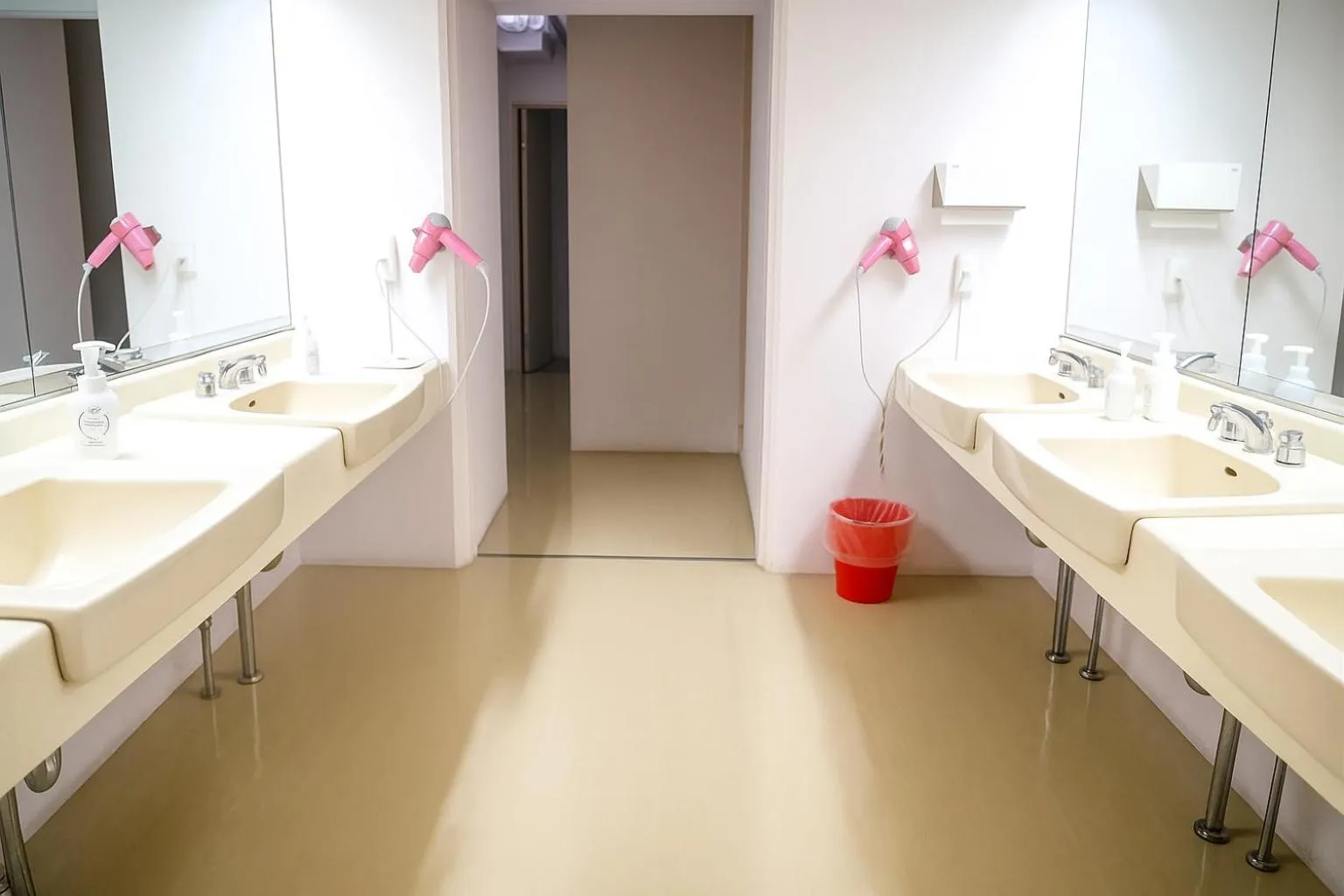 Area and facilities in Sakura Hotel Nippori