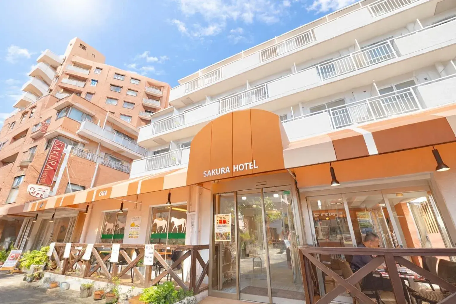 Property building in Sakura Hotel Nippori Property building in Sakura Hotel Nippori