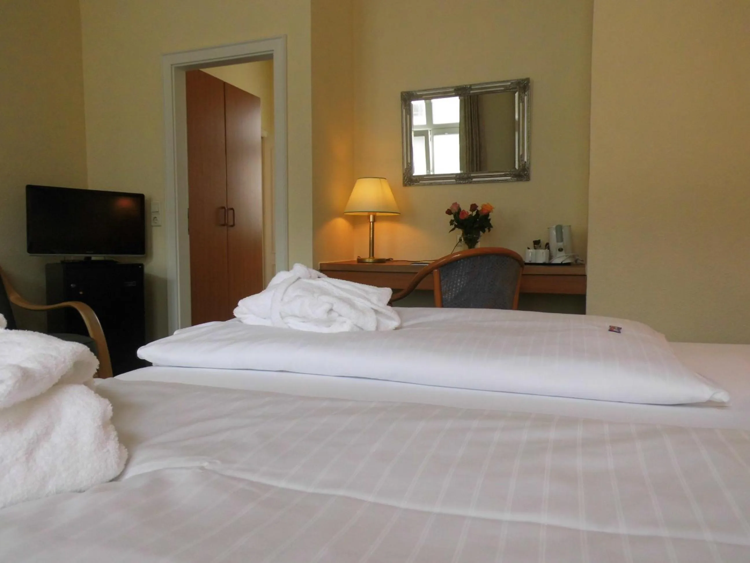 Photo of the whole room, Bed in Marin Hotel Sylt GmbH