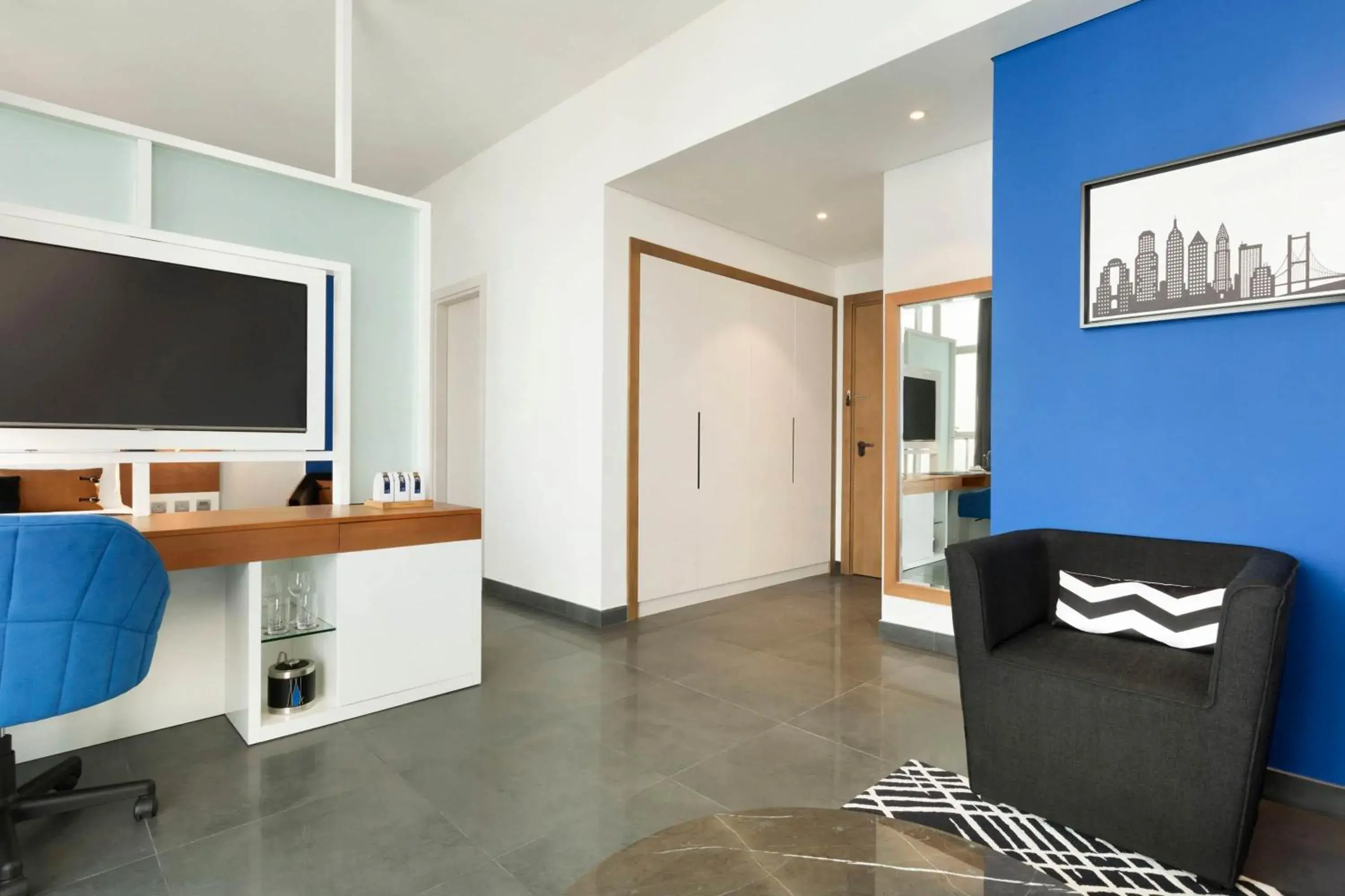 Photo of the whole room in TRYP by Wyndham Dubai Photo of the whole room in TRYP by Wyndham Dubai