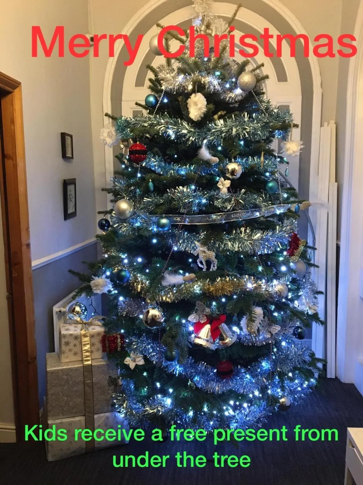 Text overlay in Queens Guesthouse Manchester