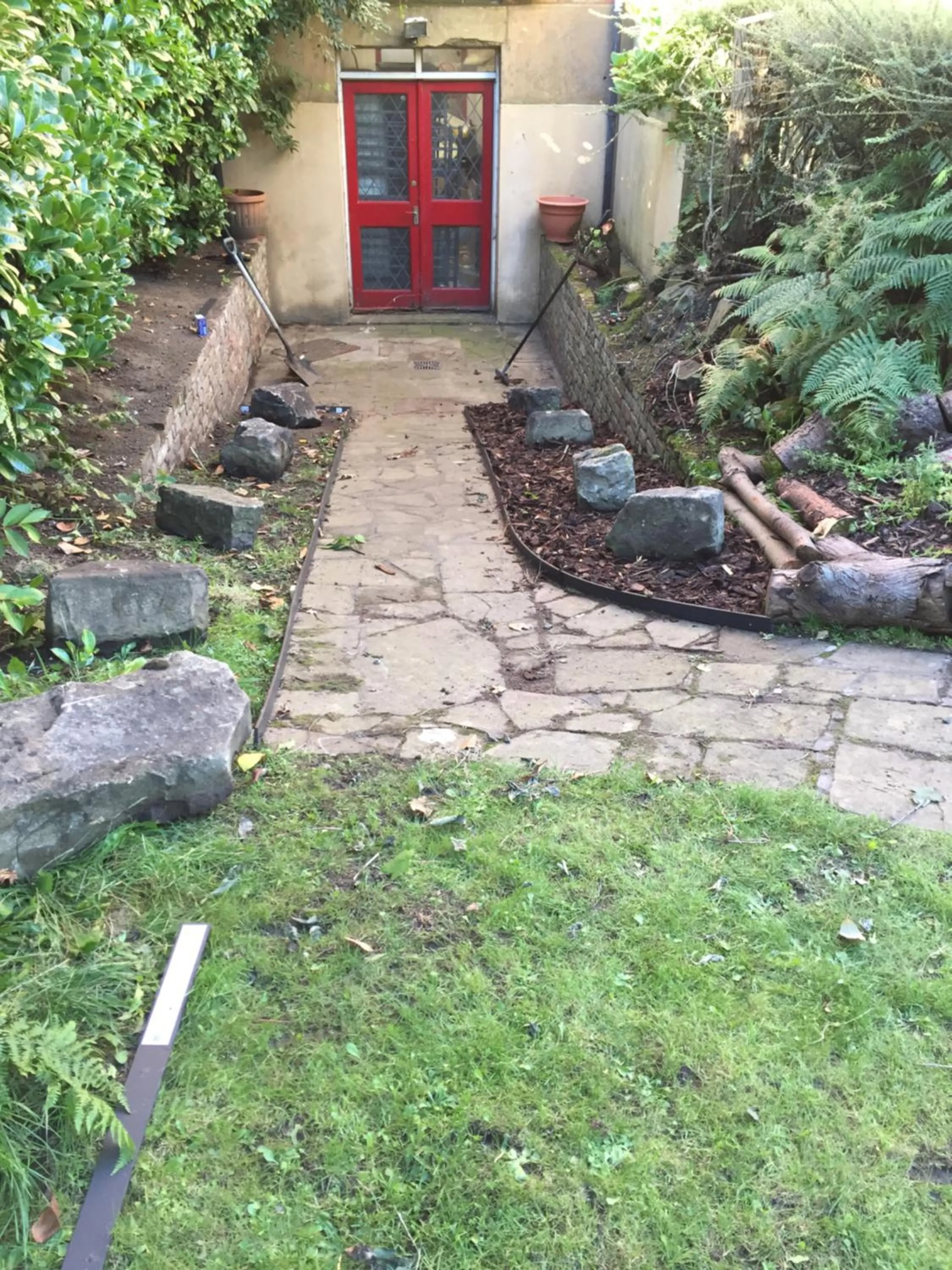 Garden in Queens Guesthouse Manchester