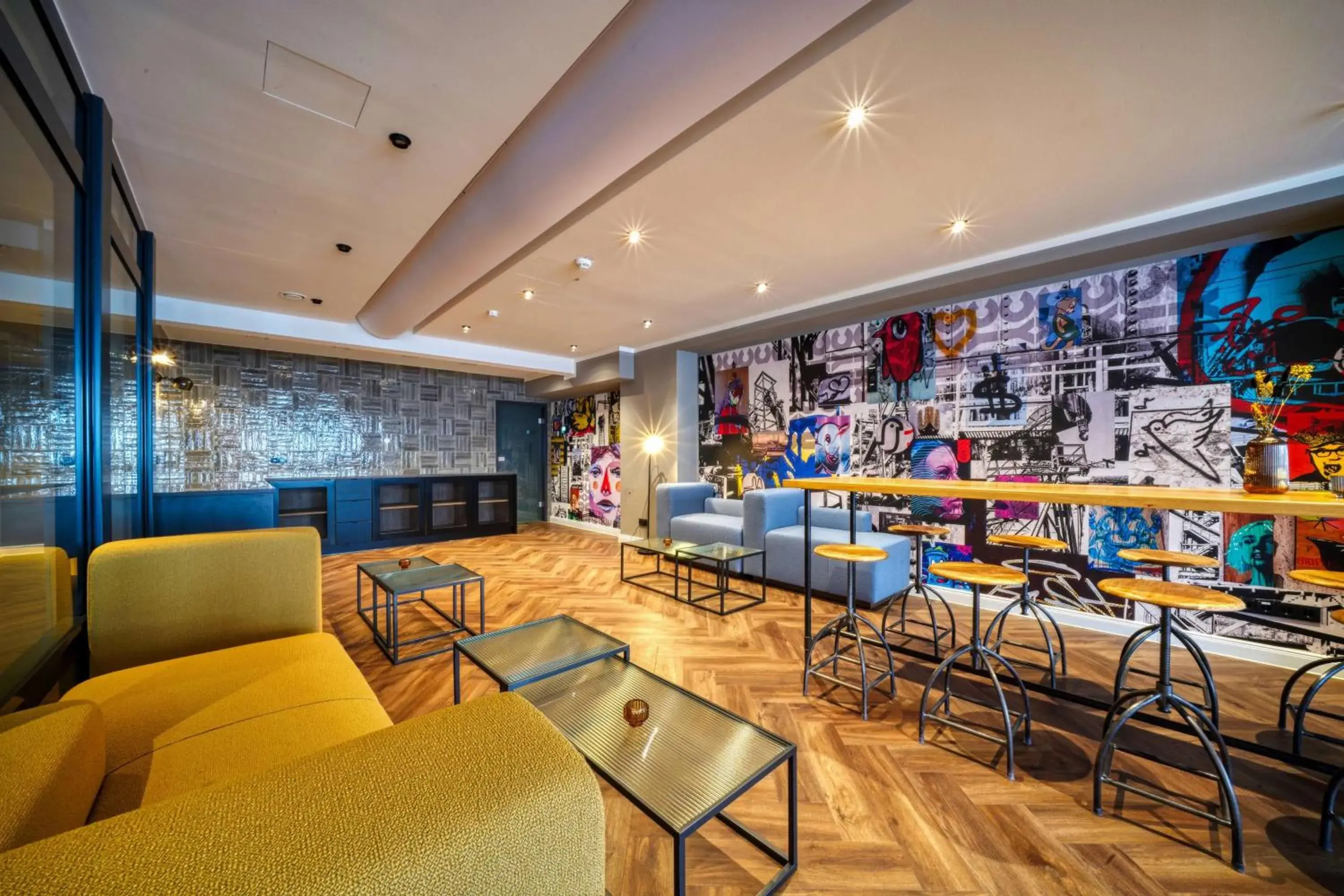 Lobby or reception in Vienna House Easy by Wyndham Dortmund City Lobby or reception in Vienna House Easy by Wyndham Dortmund City