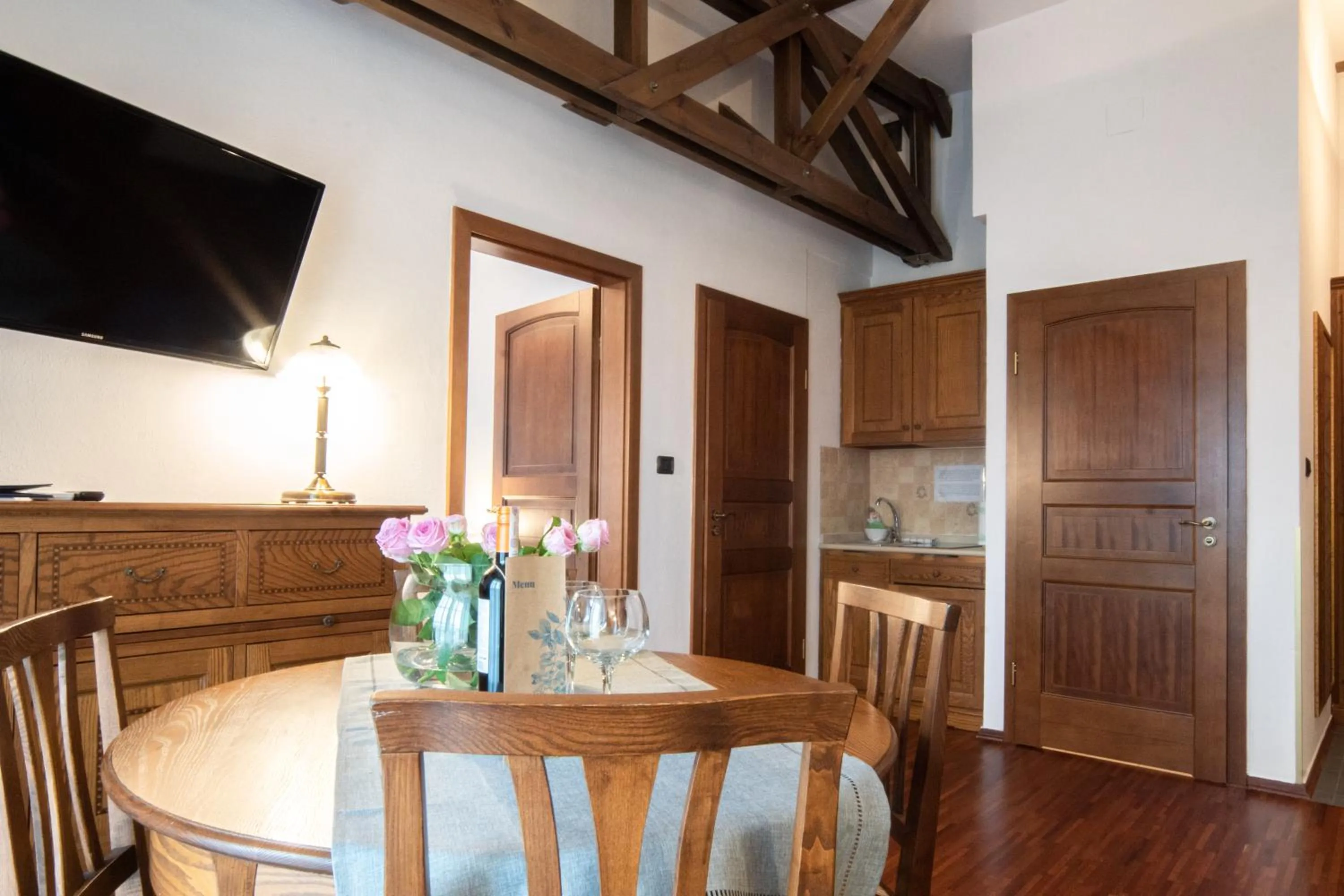 Kitchen or kitchenette in Aparthotel Hornigold "W Zielonej Kamienicy"