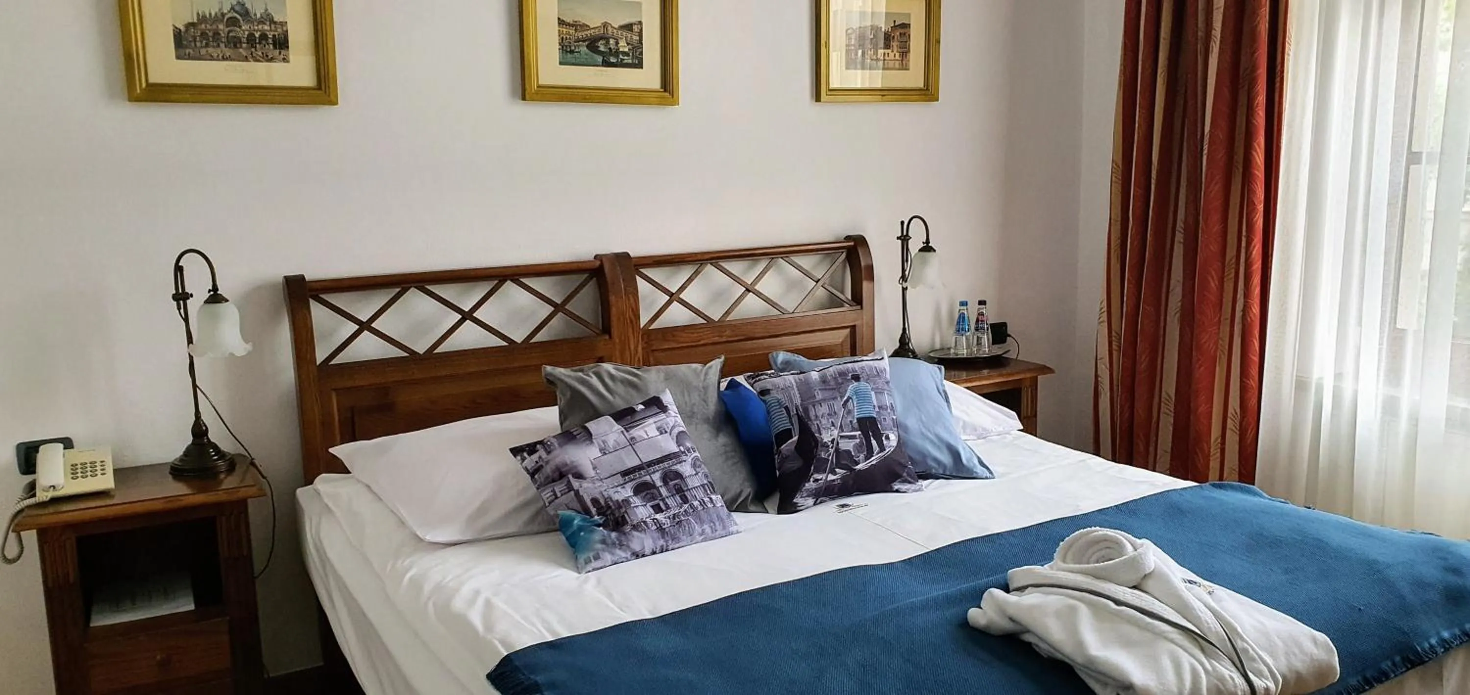 Photo of the whole room, Bed in Aparthotel Hornigold "W Zielonej Kamienicy"