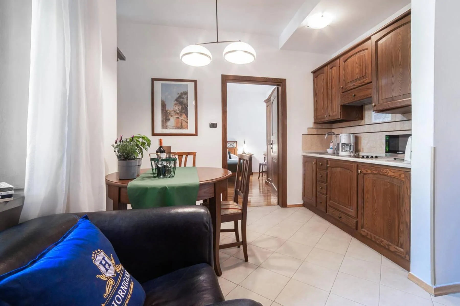 Coffee/tea facilities in Aparthotel Hornigold "W Zielonej Kamienicy"