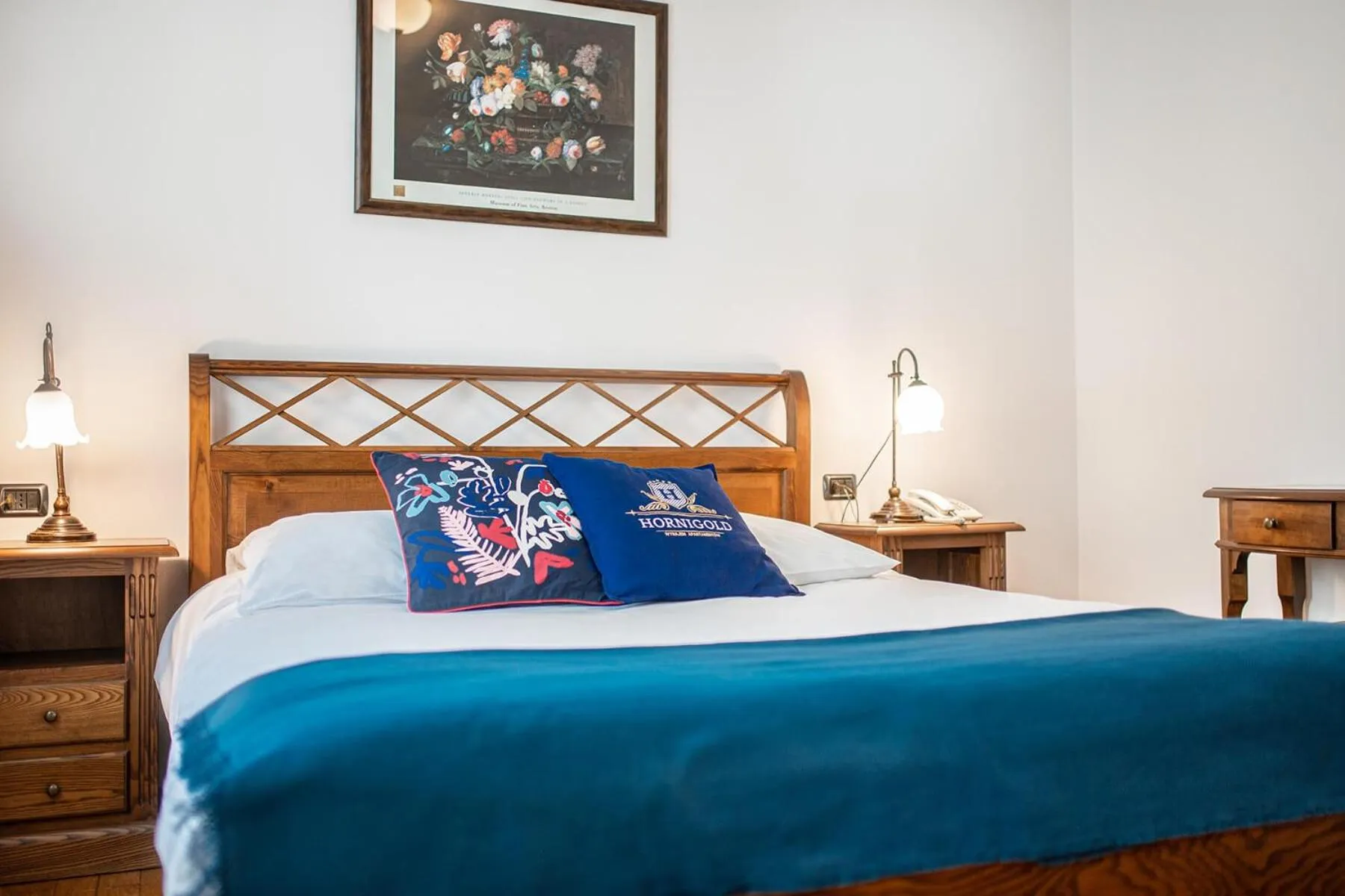 Bed in Aparthotel Hornigold "W Zielonej Kamienicy"