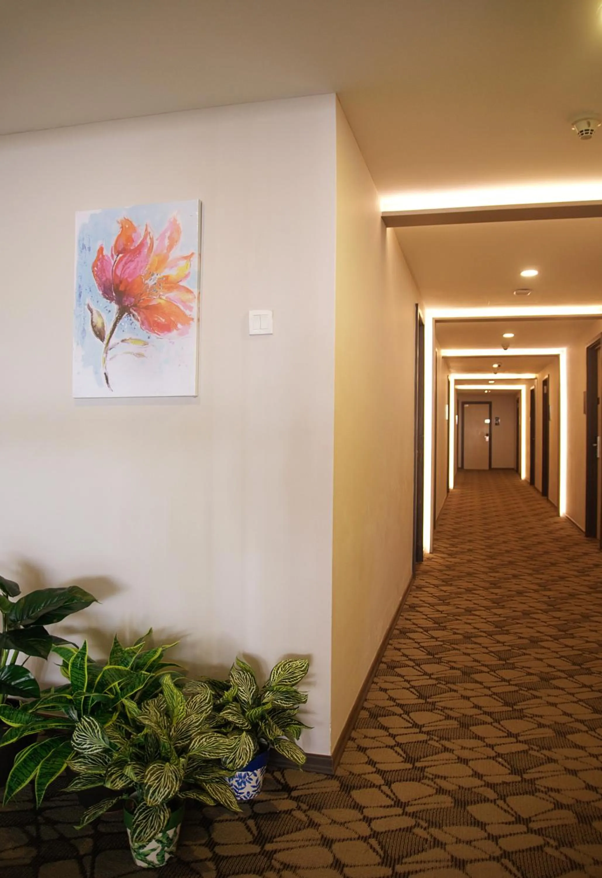 G5 HOTEL AND SERVICED APARTMENT