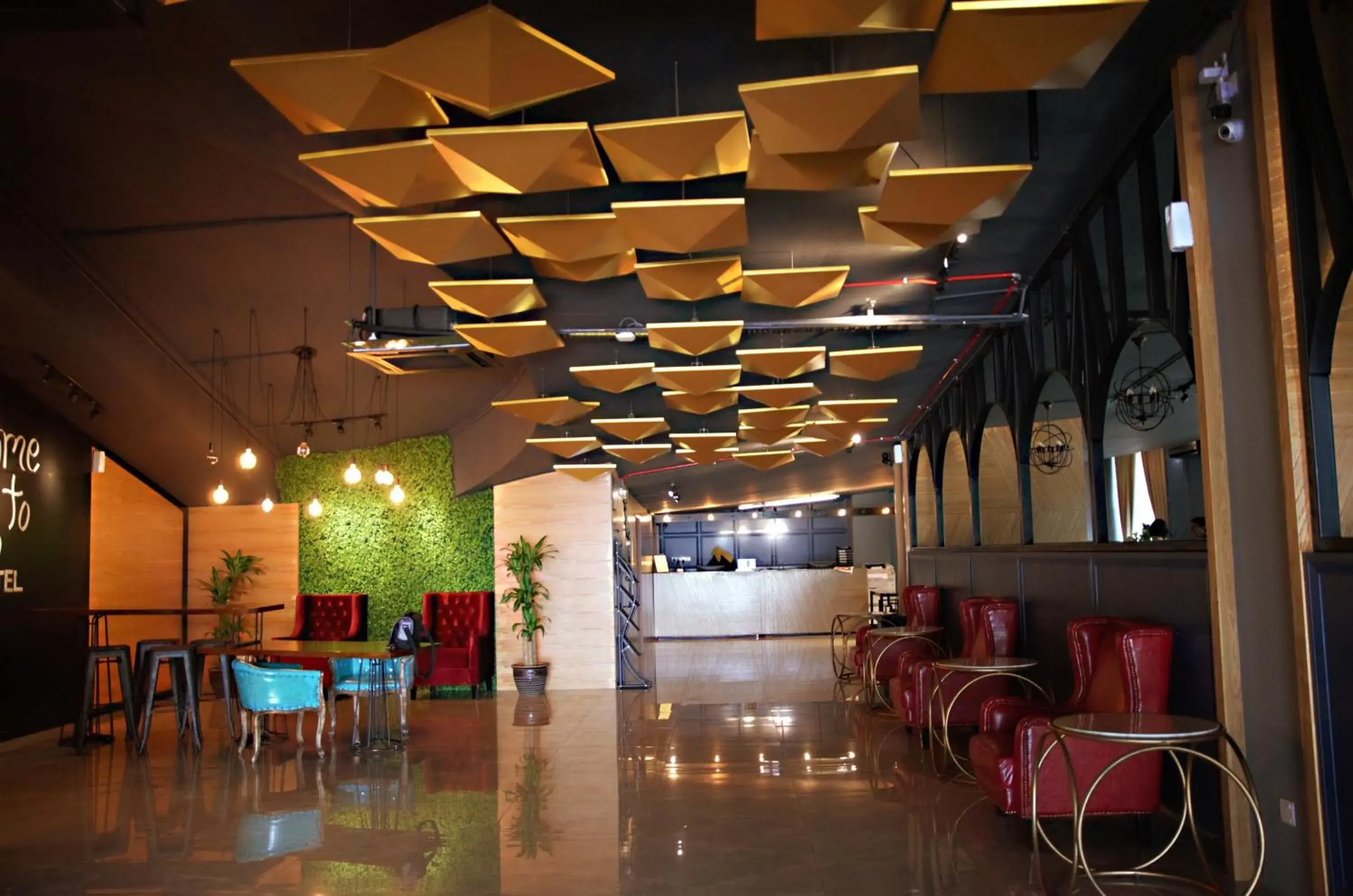 Lobby or reception in G5 HOTEL AND SERVICED APARTMENT Lobby or reception in G5 HOTEL AND SERVICED APARTMENT