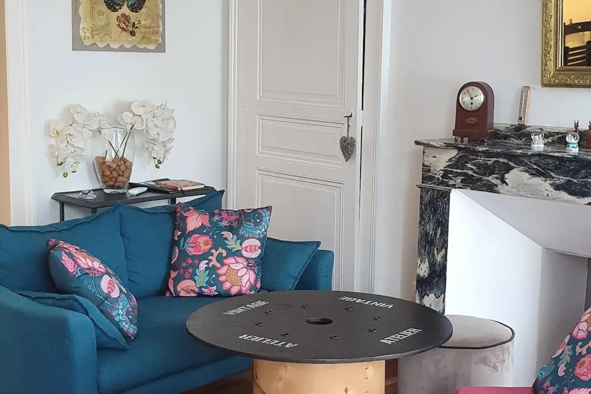 APPARTEMENT T2 4 PERSONNES Wifi et Climatisation