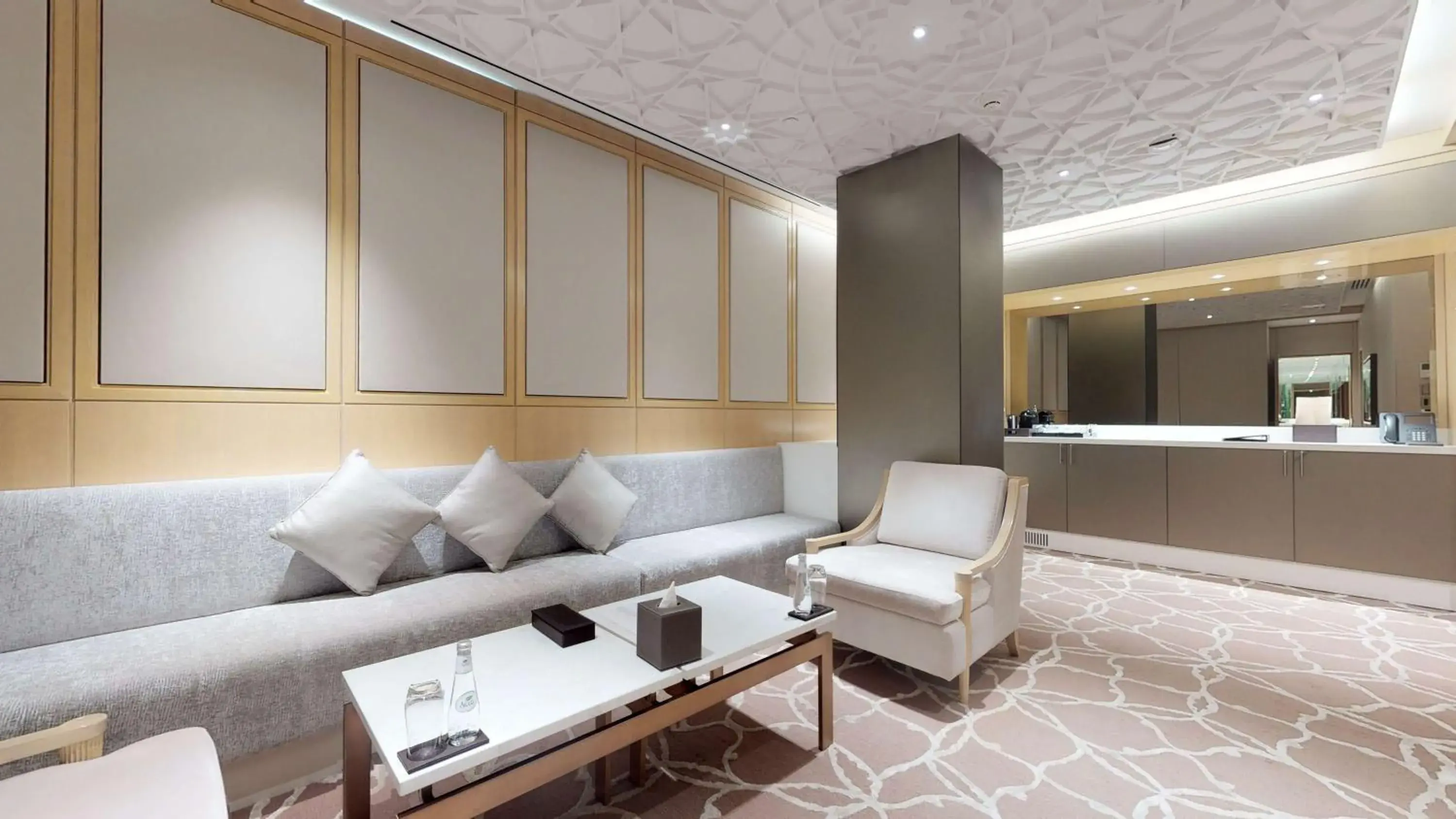 Living room in The Hotel Galleria Jeddah, Curio Collection by Hilton Living room in The Hotel Galleria Jeddah, Curio Collection by Hilton