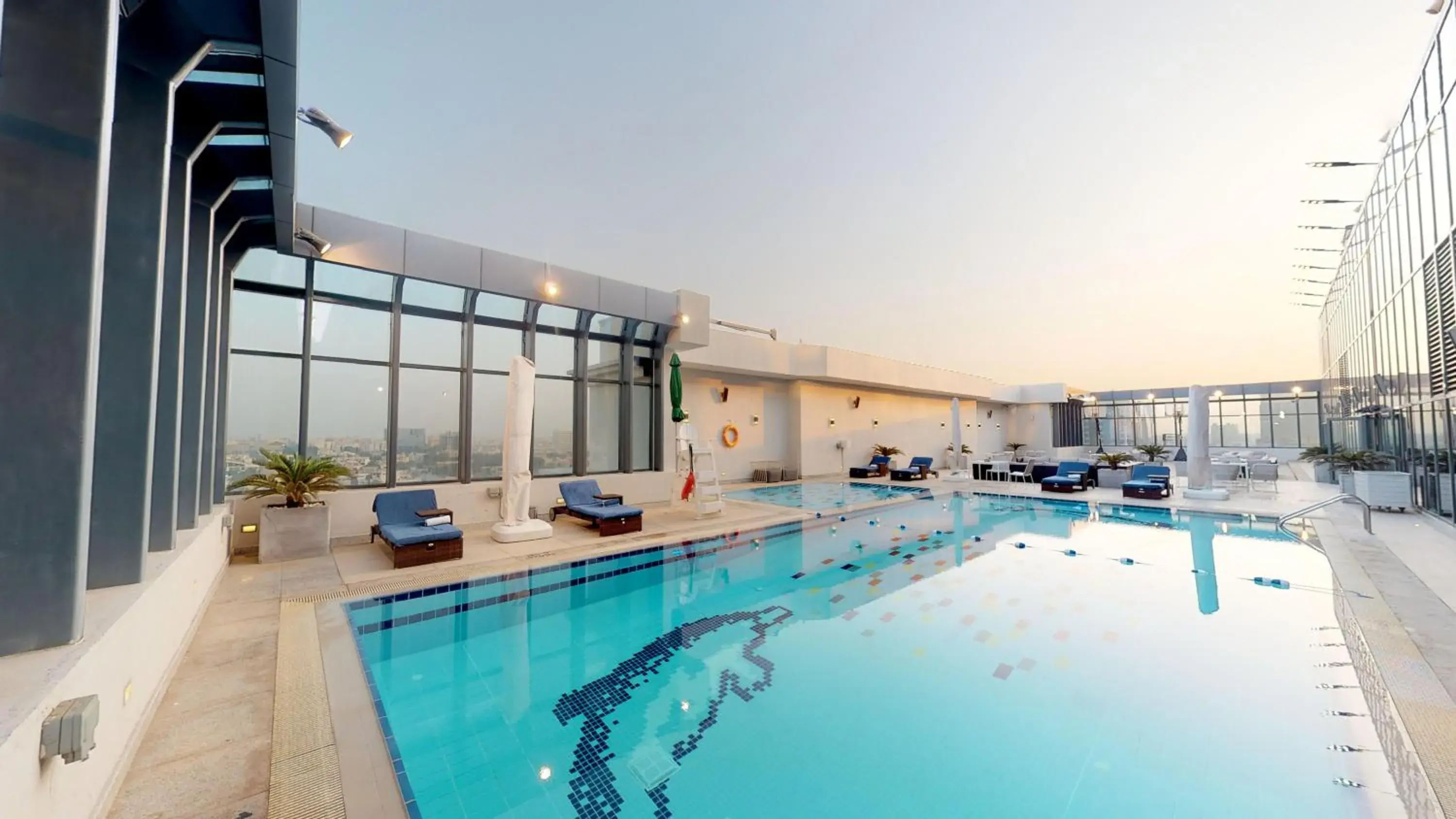 Swimming pool in The Hotel Galleria Jeddah, Curio Collection by Hilton Swimming pool in The Hotel Galleria Jeddah, Curio Collection by Hilton