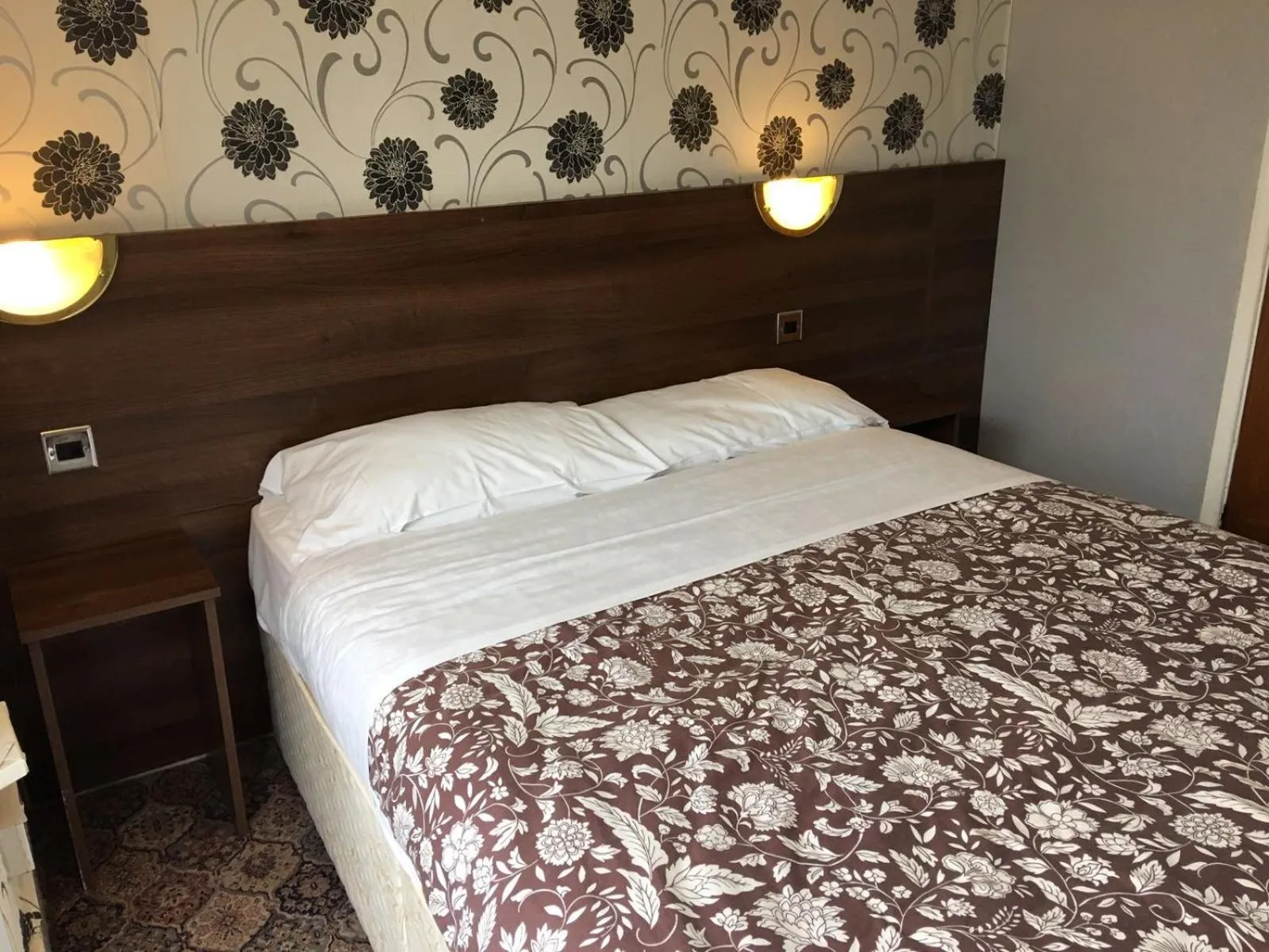 Bed in South Fork Guest House