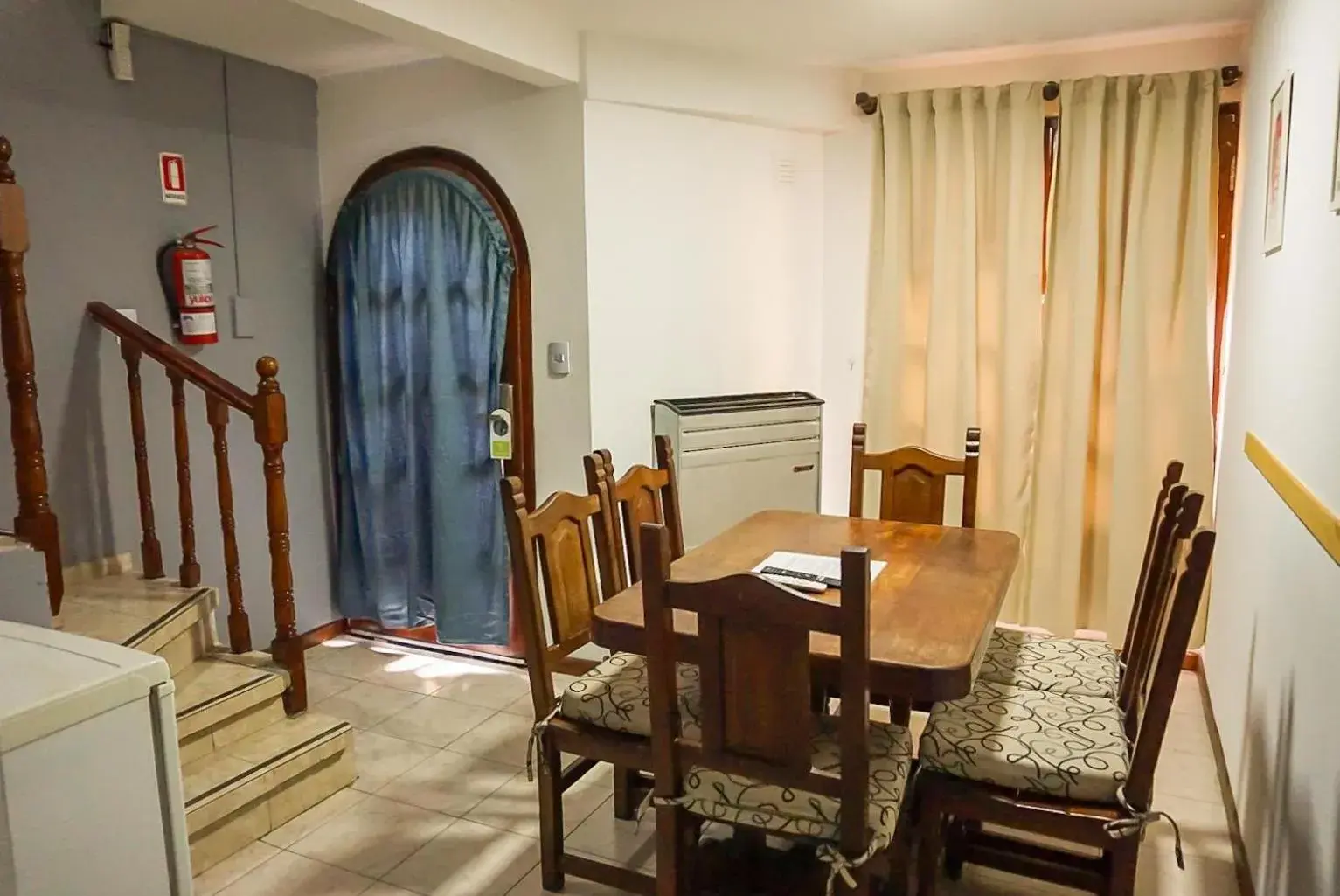 Dining area in Apart Hotel Libertador Dining area in Apart Hotel Libertador