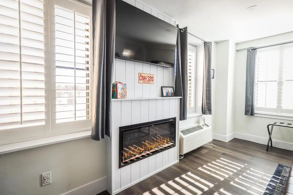 Hotel Nevada & Gambling Hall