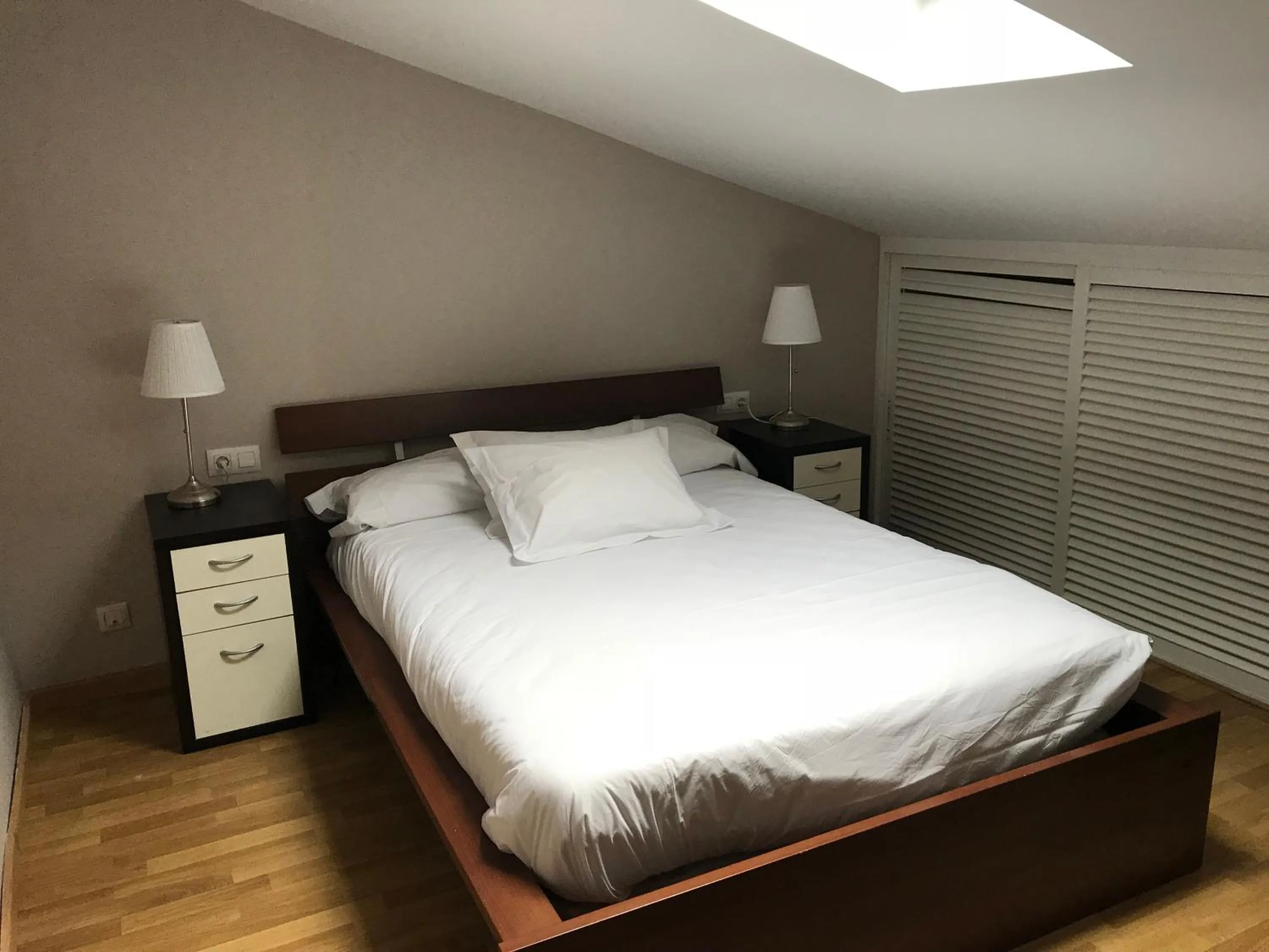 Bed in Atico En El Centro