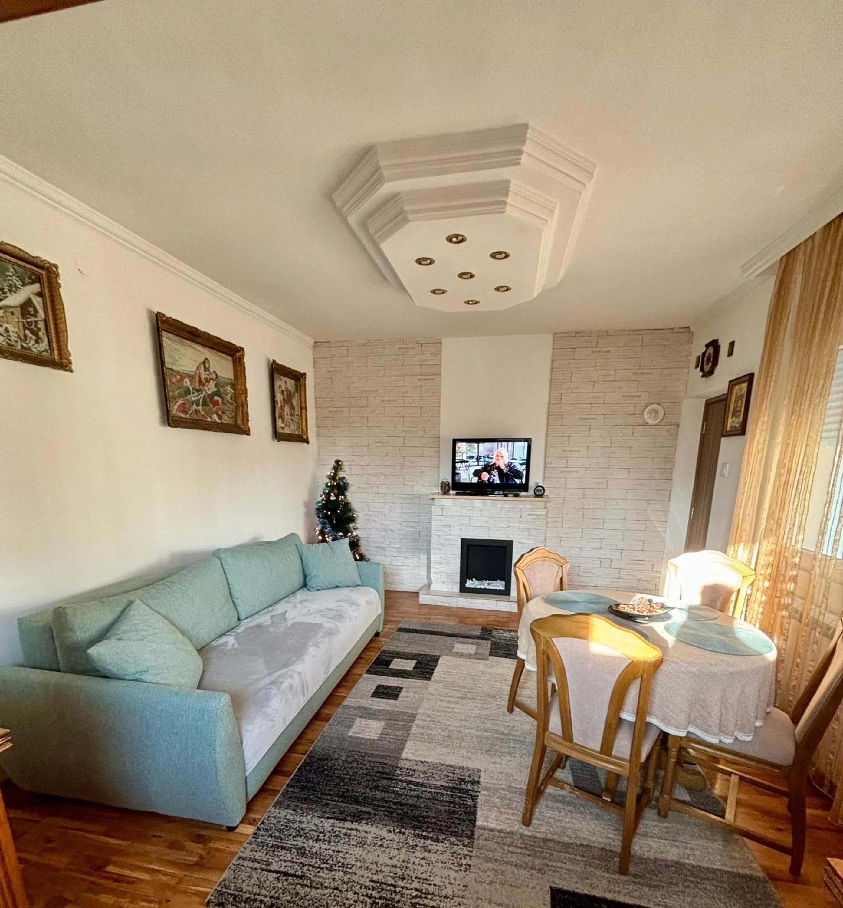 Apartment Milos