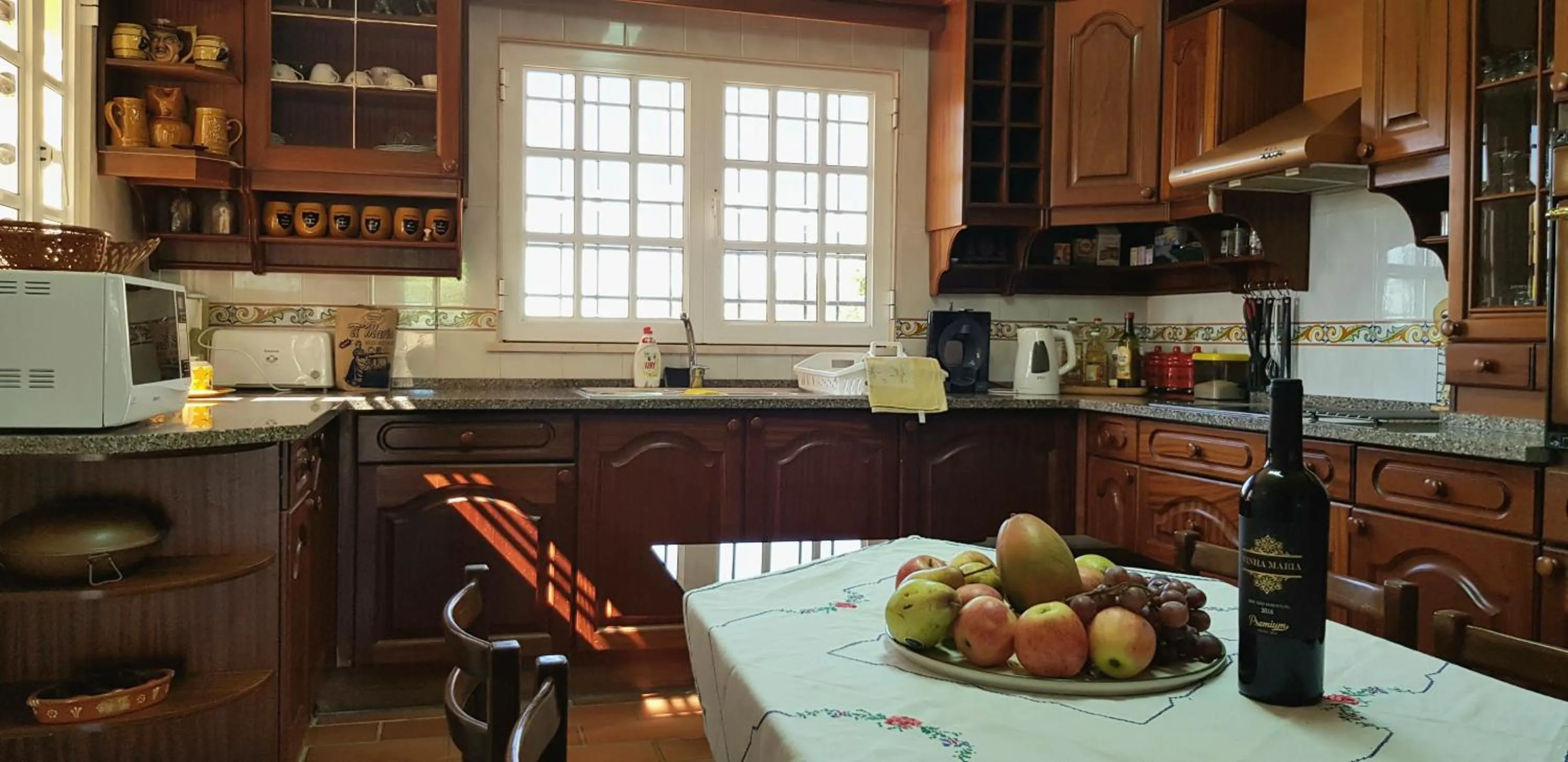 Coffee/tea facilities in Villa Quinta da Violeta