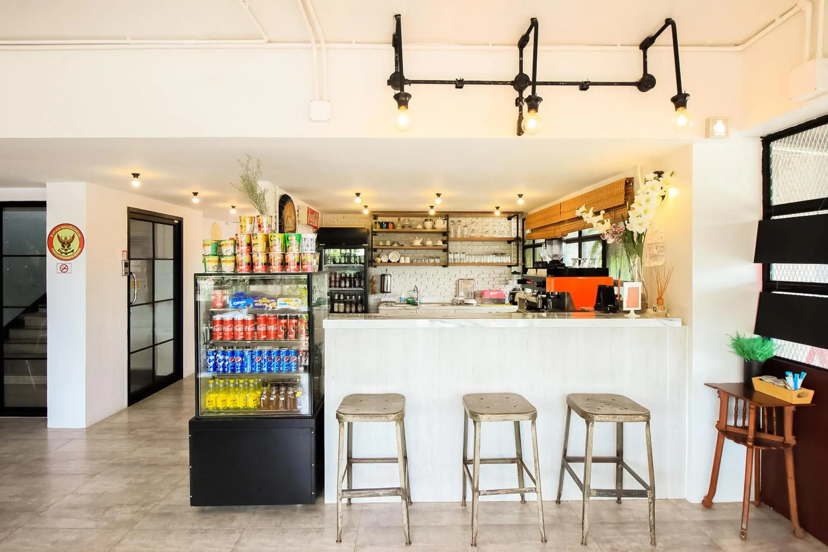 Lounge or bar in Kailub Rooms Hotel Lounge or bar in Kailub Rooms Hotel