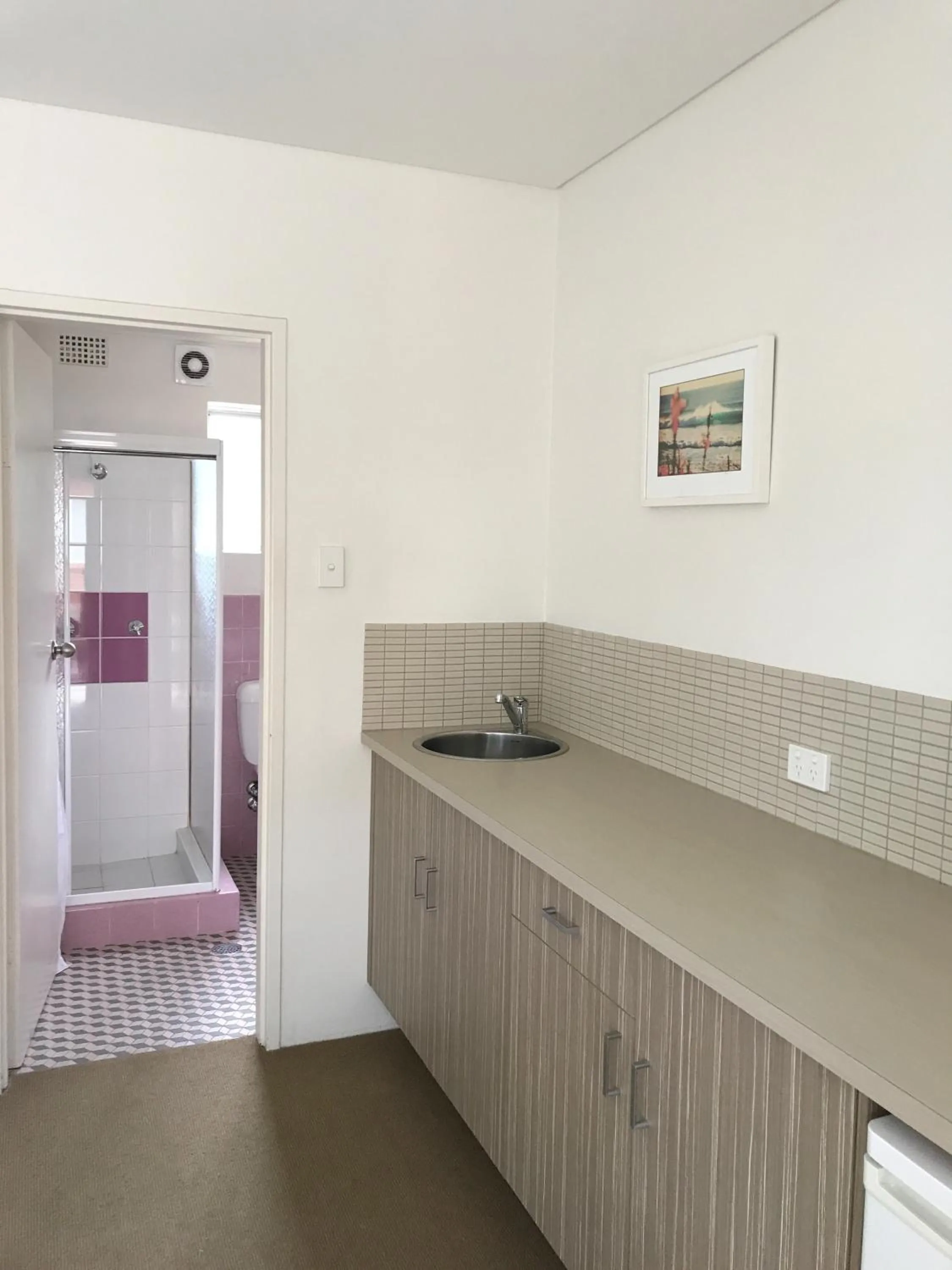 Bathroom in Thirroul Beach Motel