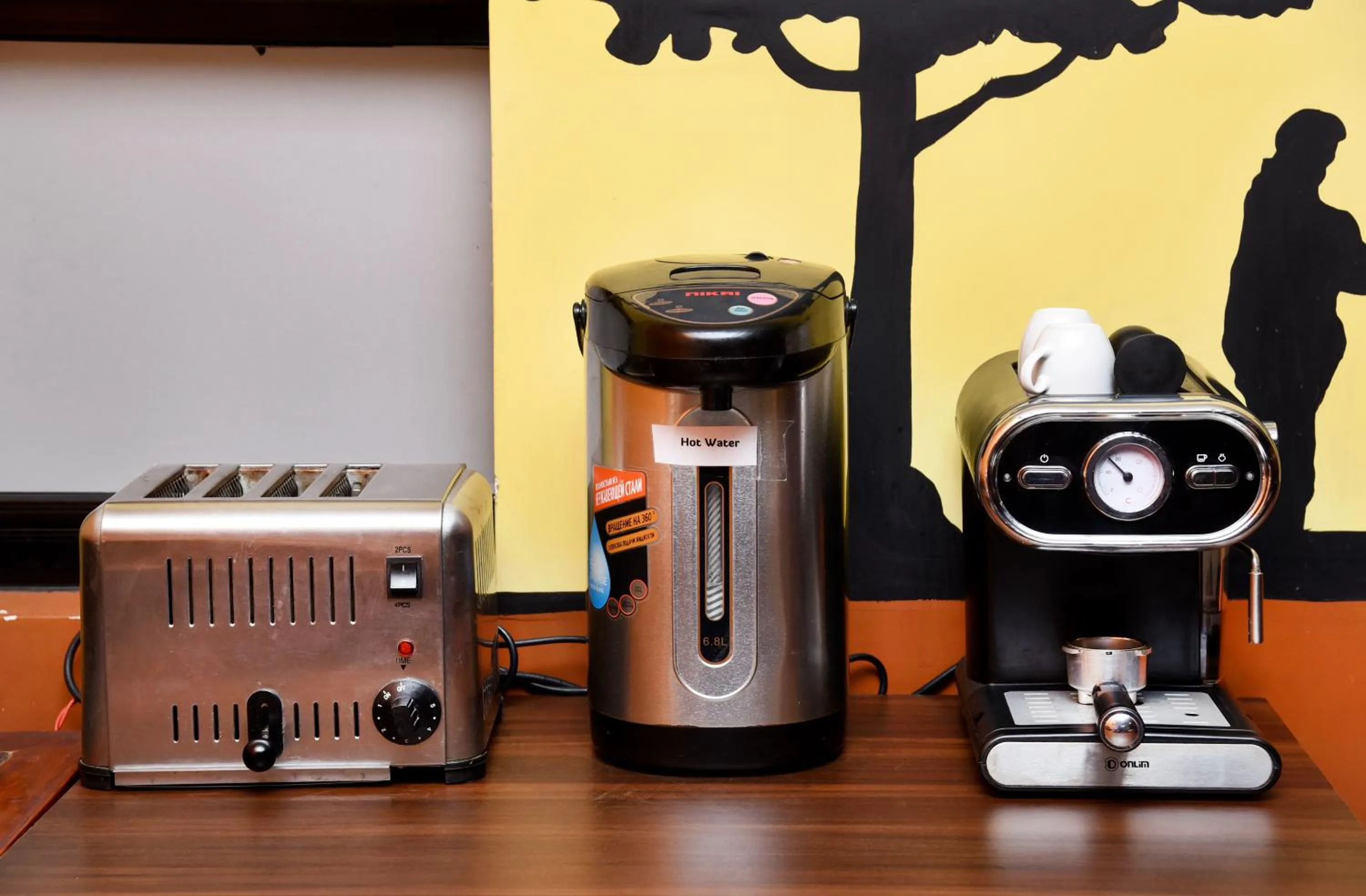 Coffee/tea facilities in Karma Boutique Hotel