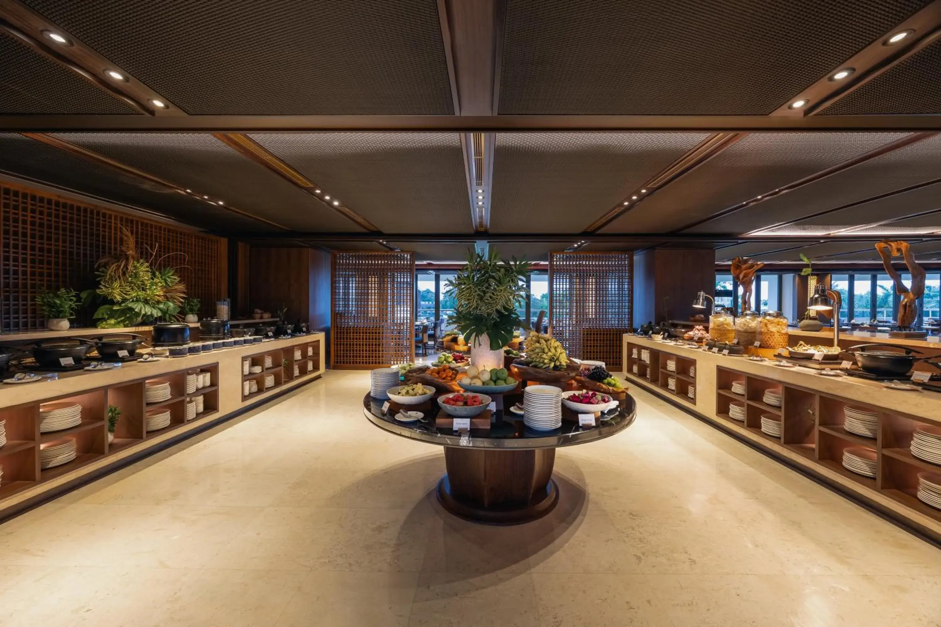 Restaurant/places to eat in Bali Beach Hotel Restaurant/places to eat in Bali Beach Hotel