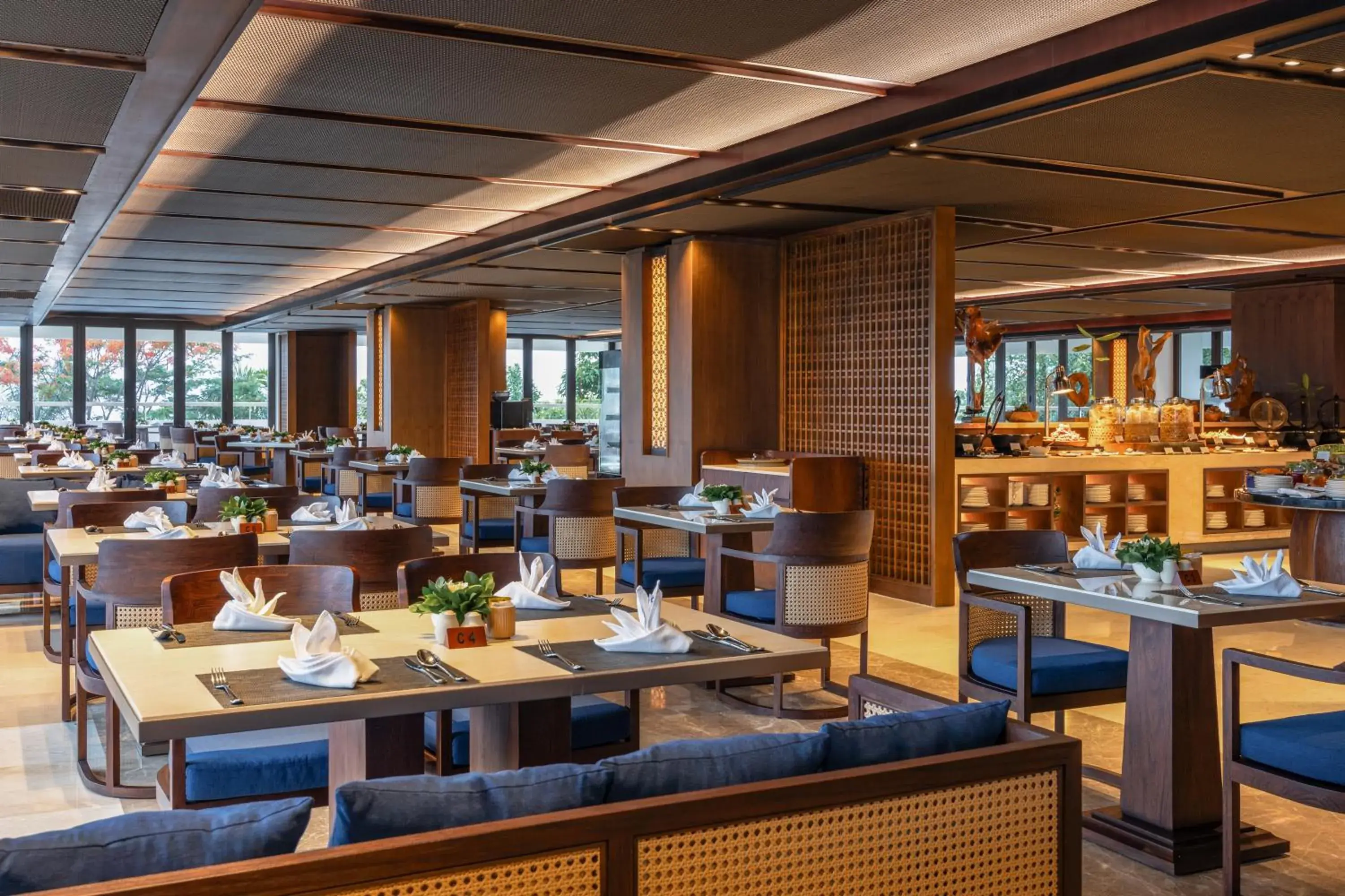 Restaurant/places to eat in Bali Beach Hotel Restaurant/places to eat in Bali Beach Hotel