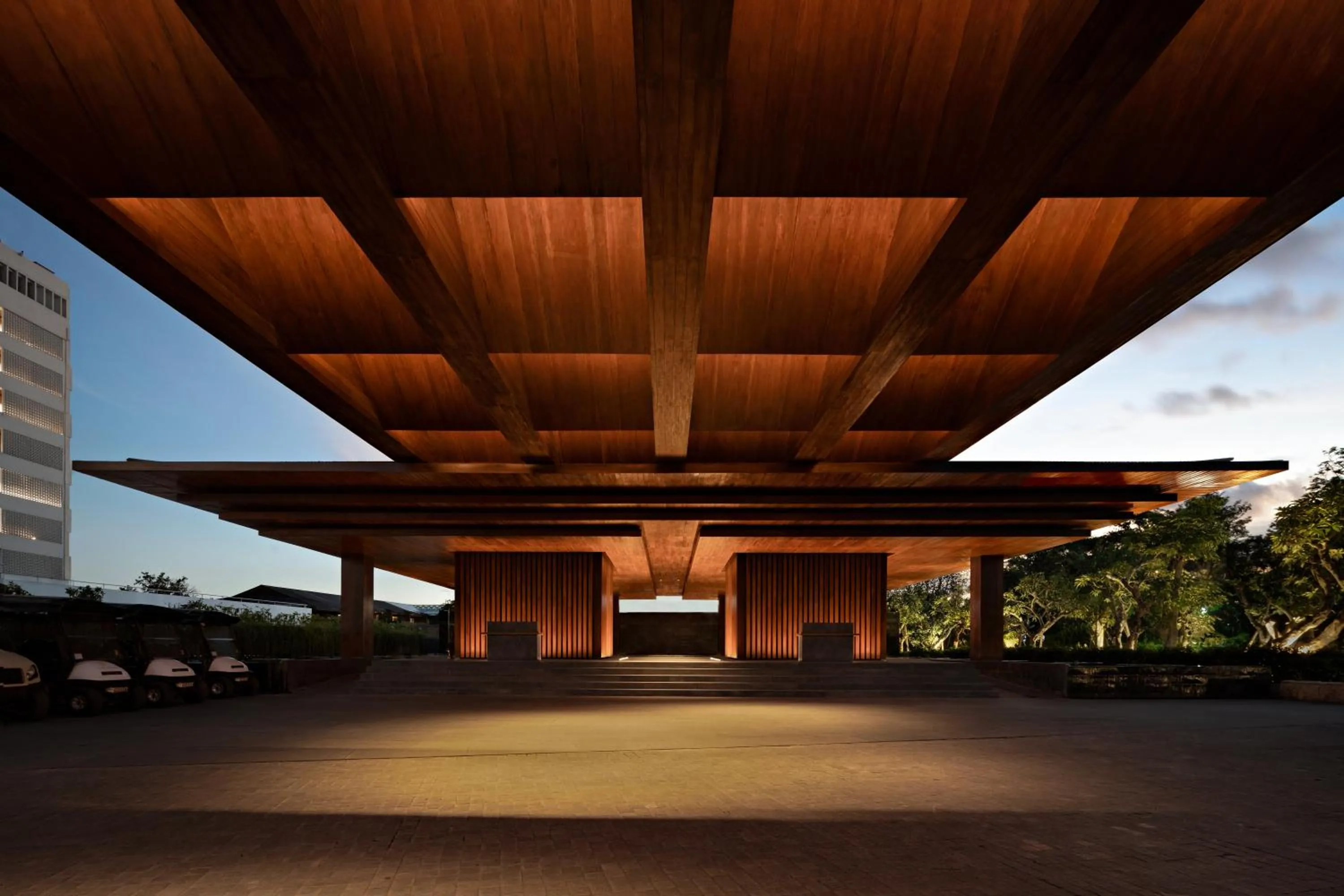 Facade/entrance in The Meru Sanur