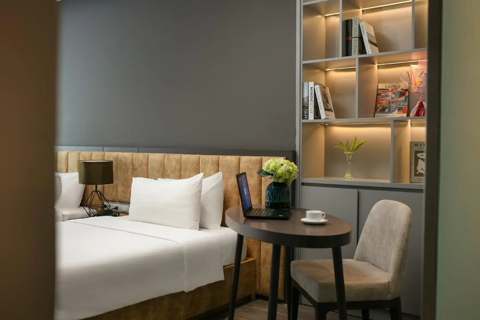 Bed in Hanoi Ping Luxury Hotel Bed in Hanoi Ping Luxury Hotel