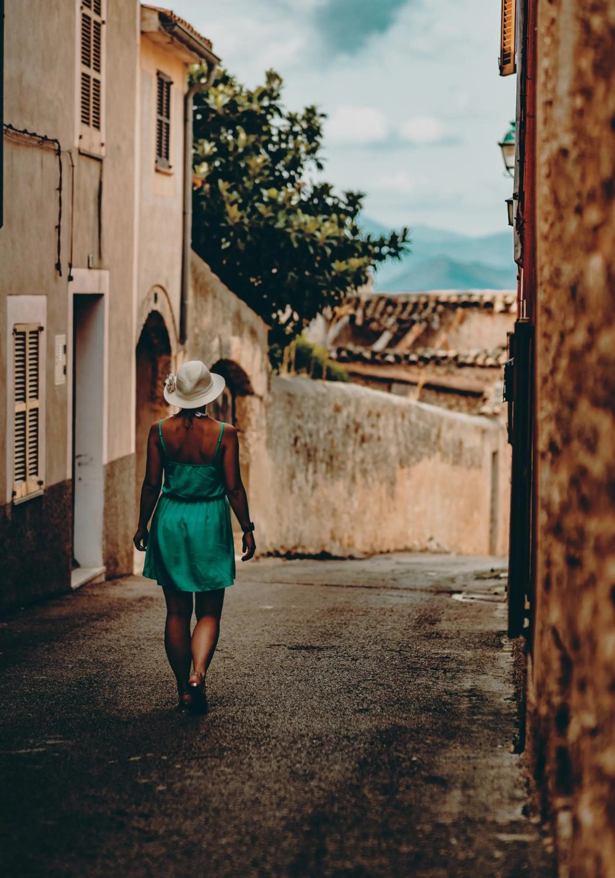 Quiet street view in Can Serrete