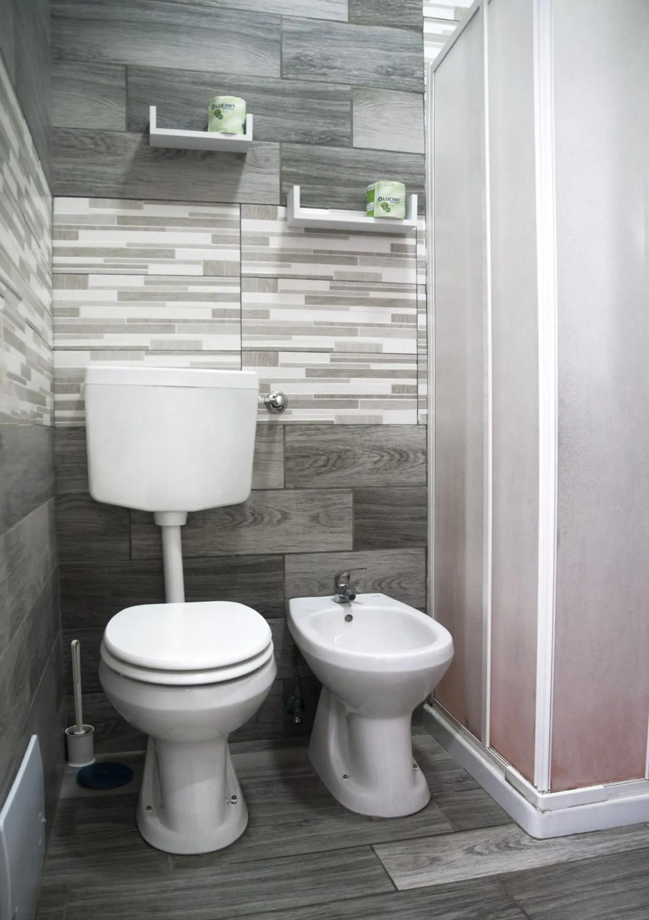 Double Room with Private Bathroom - single occupancy in B&B VIVA NAPOLI Double Room with Private Bathroom - single occupancy in B&B VIVA NAPOLI