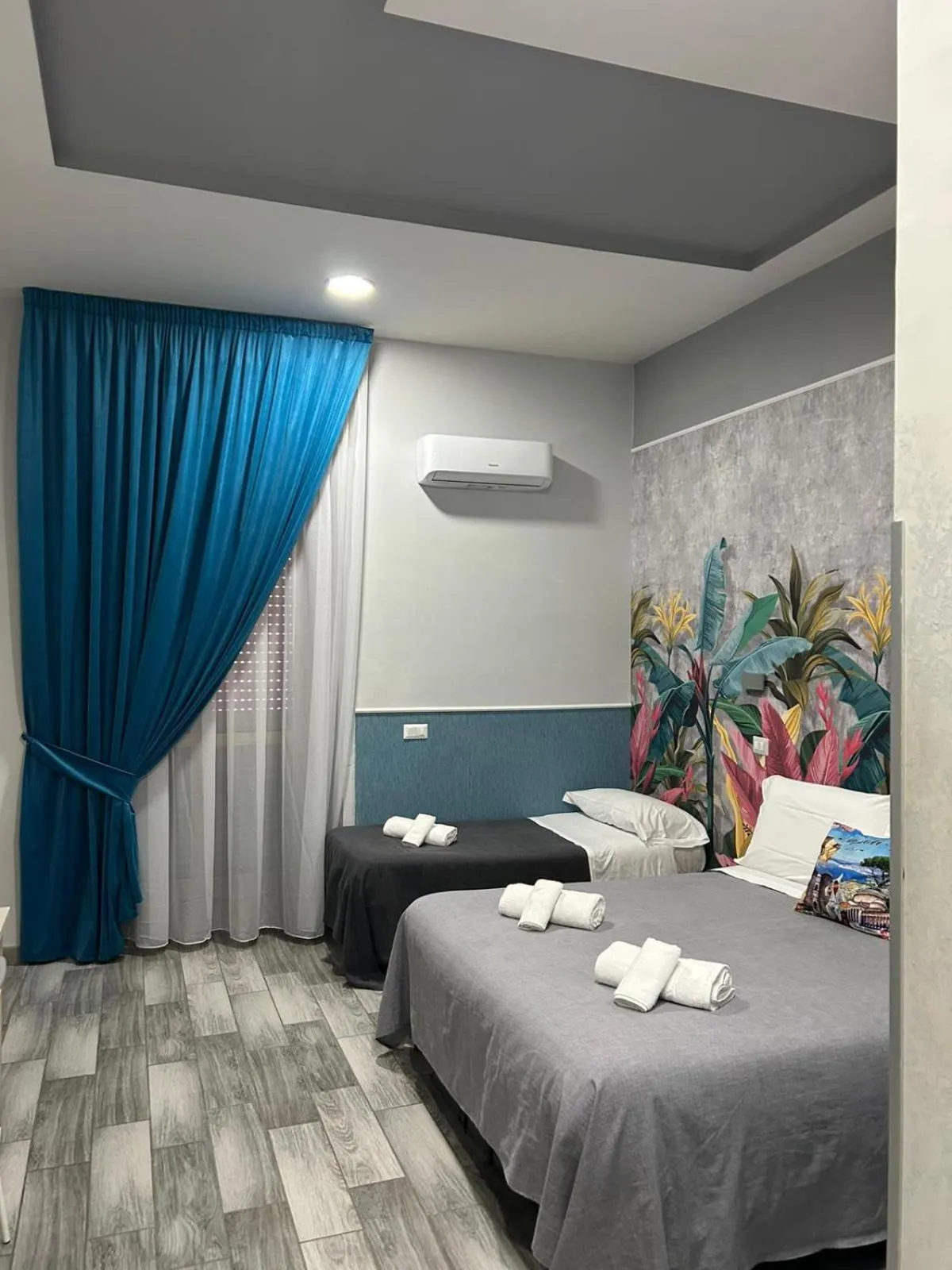 Bed in B&B VIVA NAPOLI