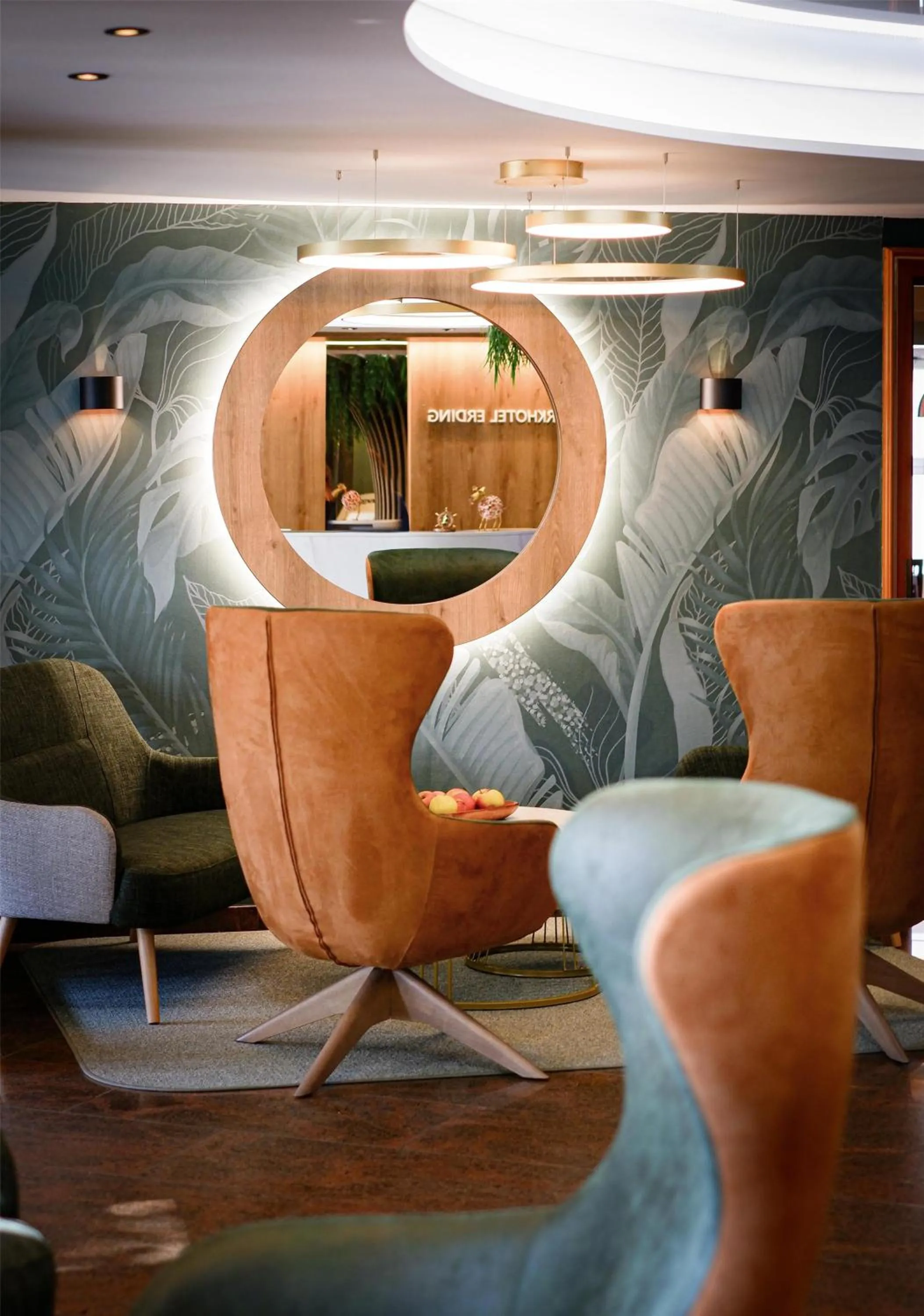 Lobby or reception in Best Western Plus Parkhotel Erding