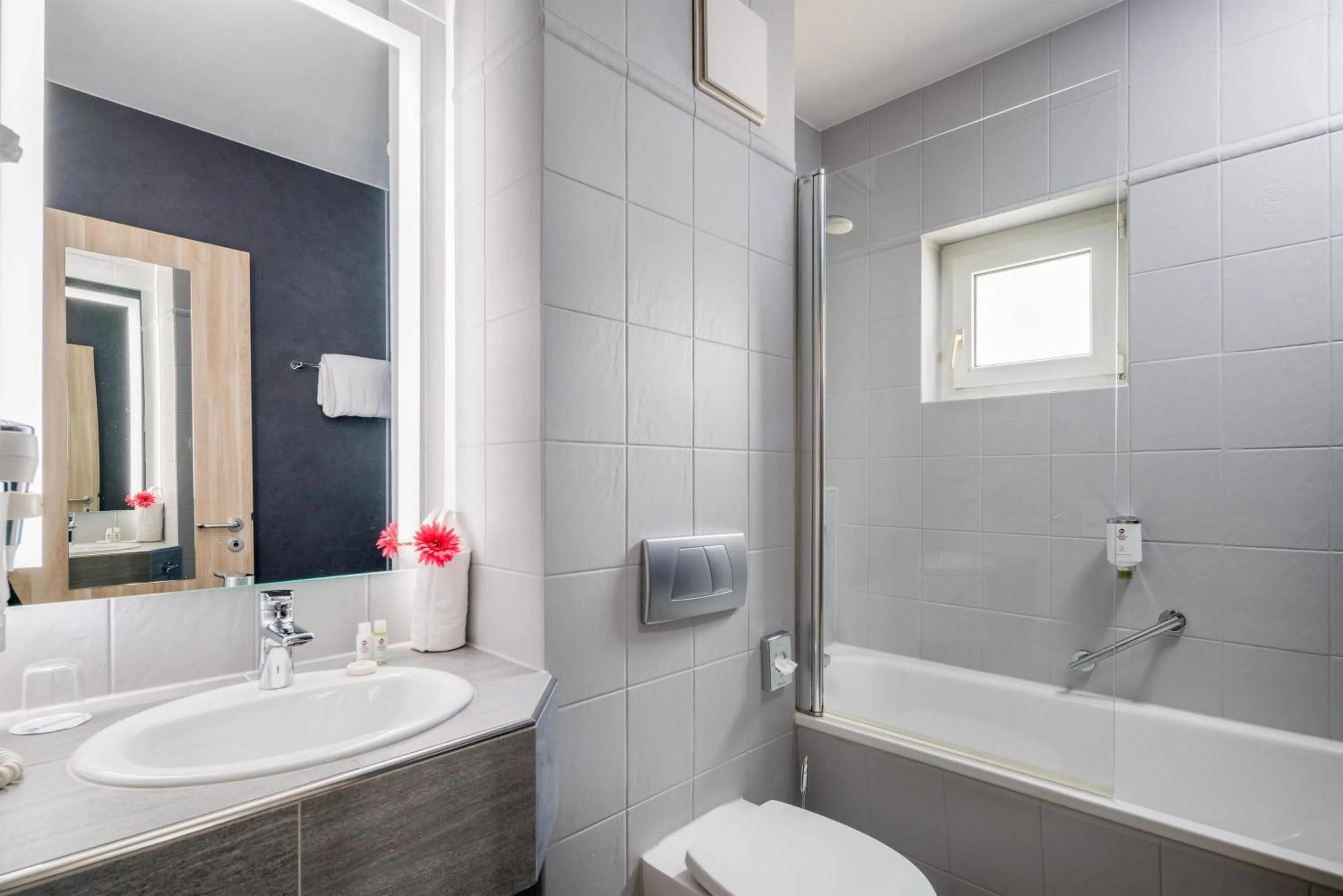 Bathroom in Best Western Plus Parkhotel Erding