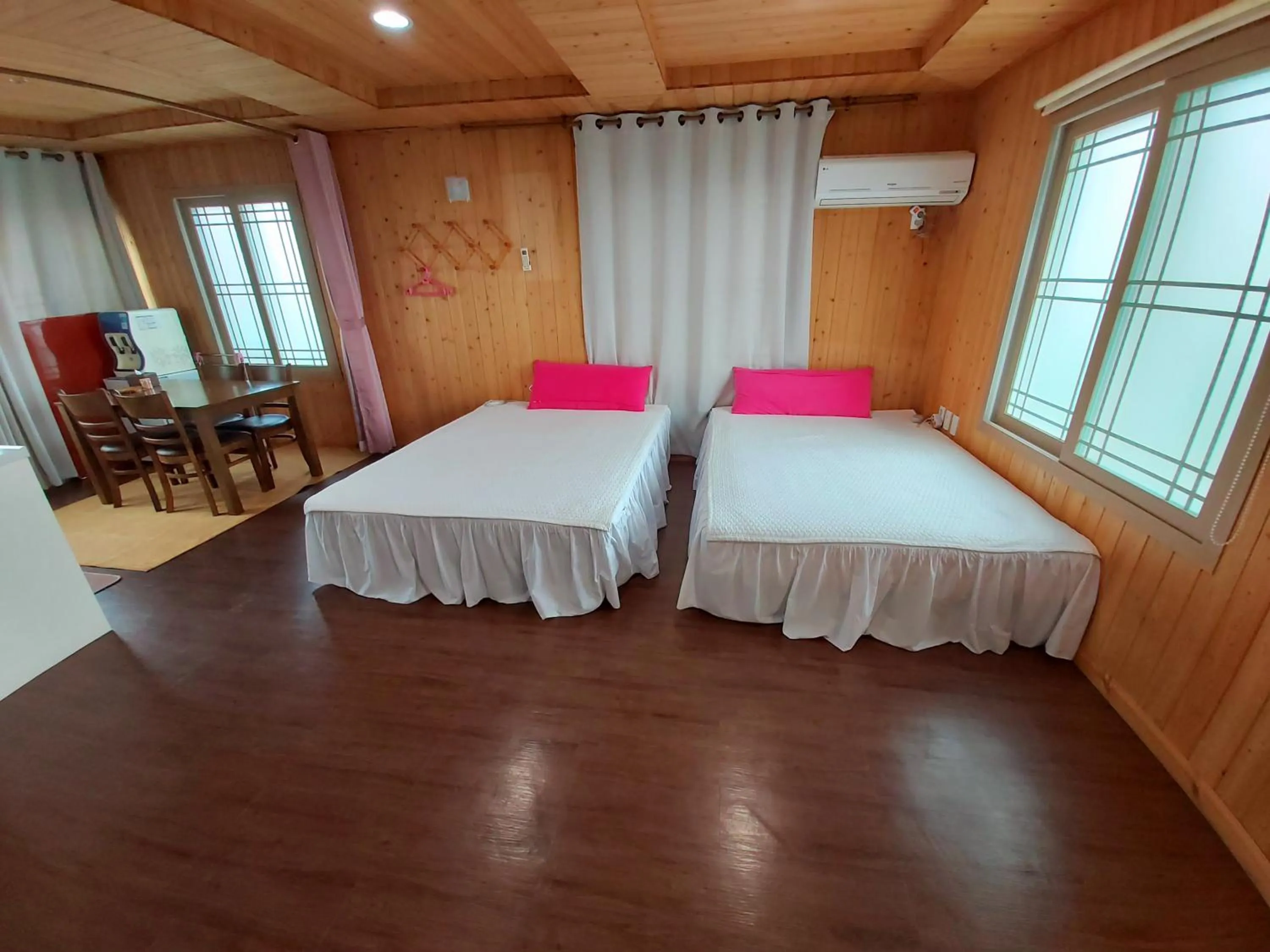 Bed in Feeling Good House