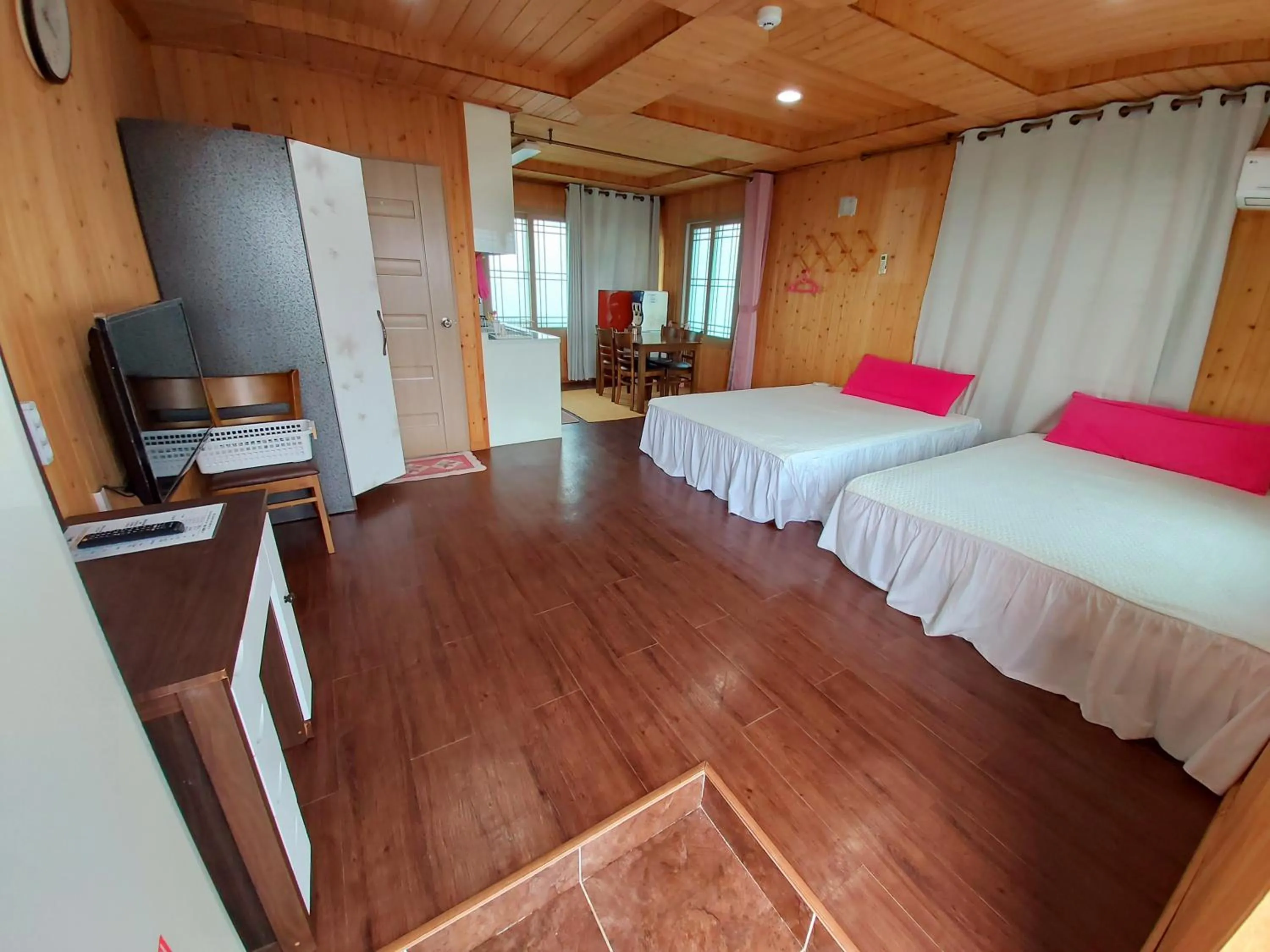 Bed in Feeling Good House