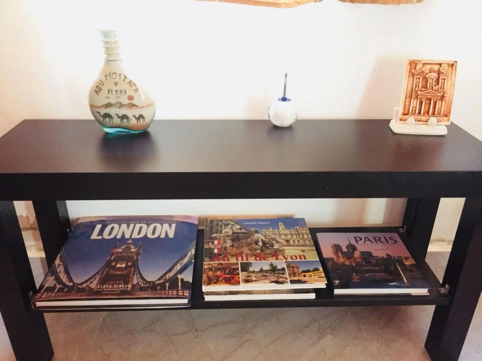 Library in Khan Alsira - חאן אלסרה