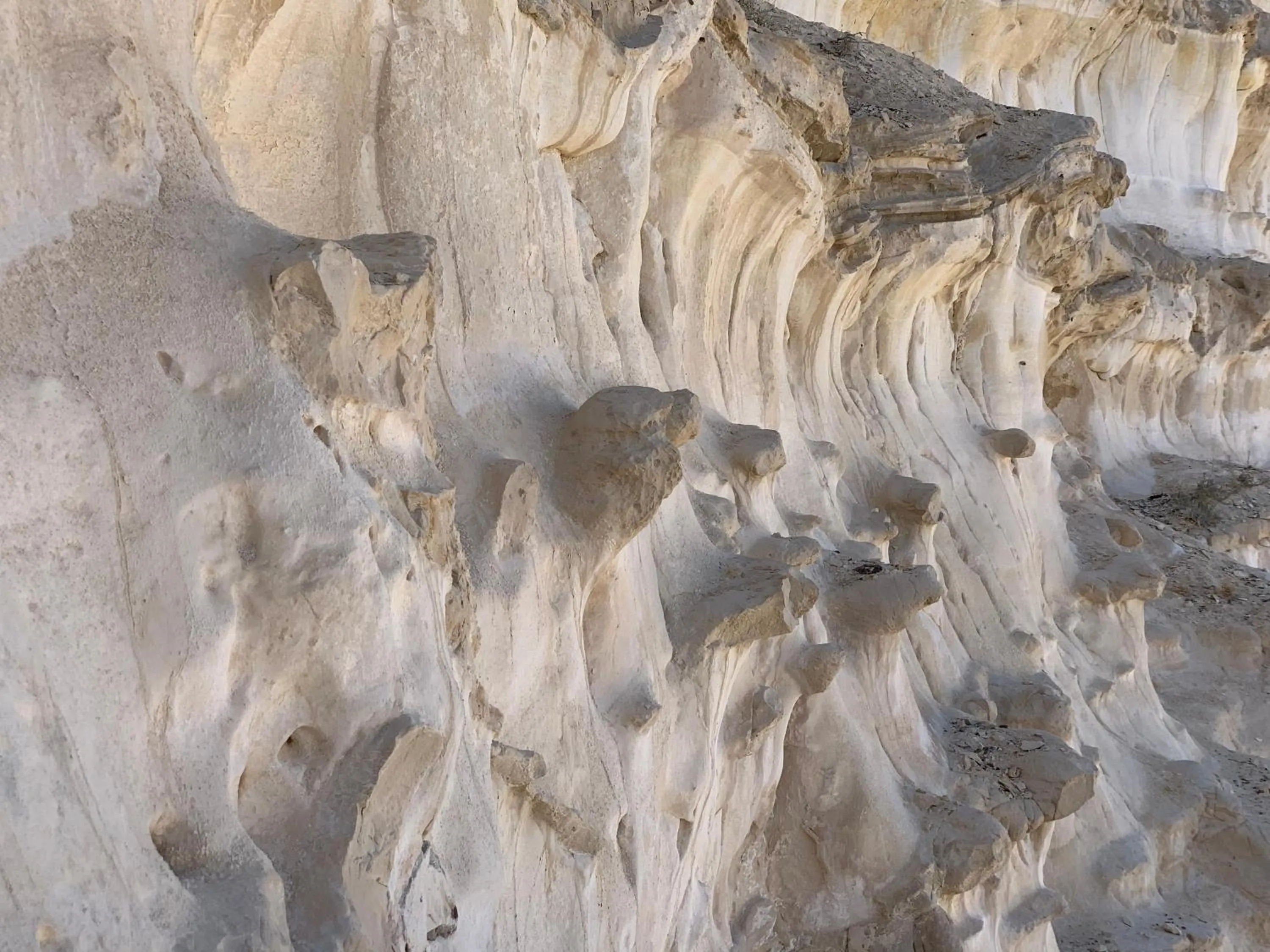 Hiking in Khan Alsira - חאן אלסרה
