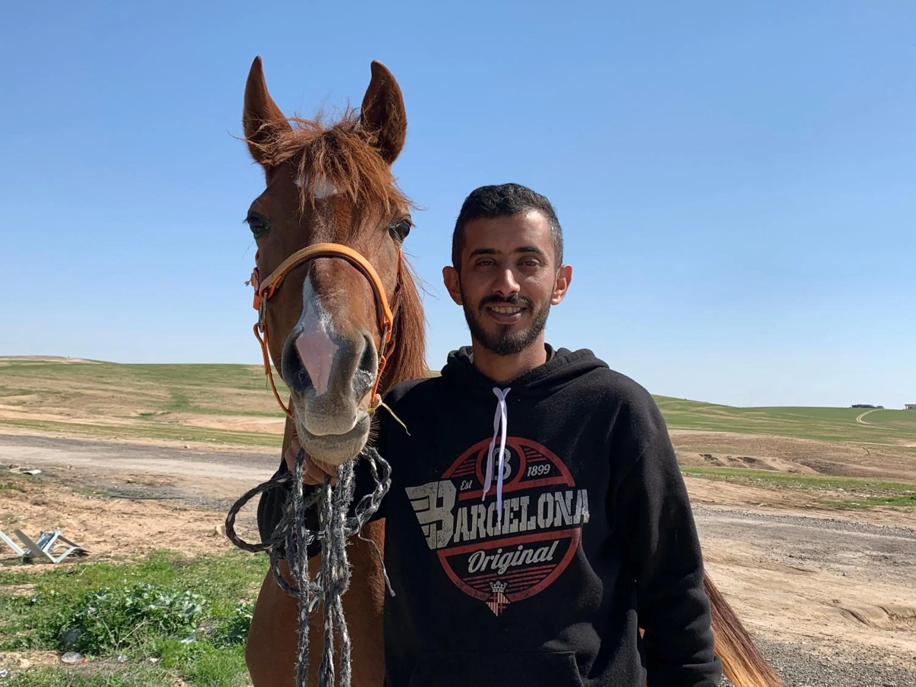 People in Khan Alsira - חאן אלסרה