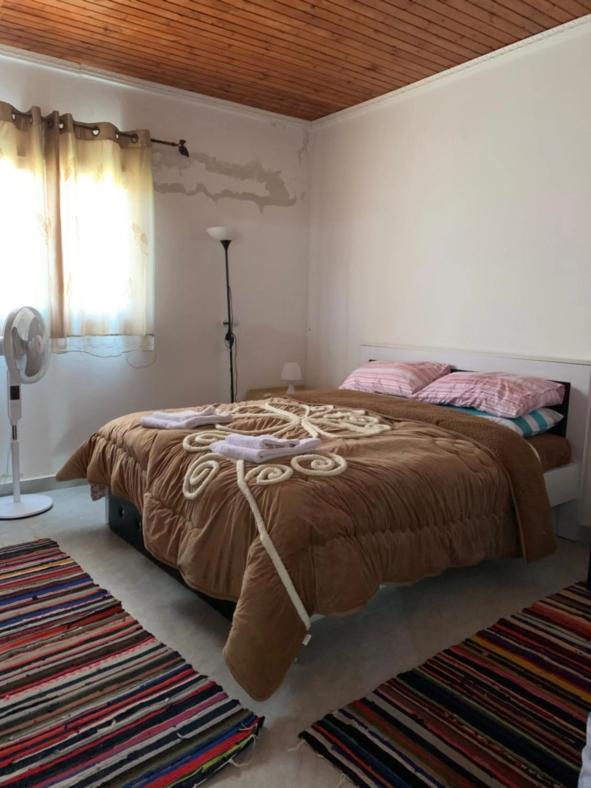 Living room, Bed in Khan Alsira - חאן אלסרה