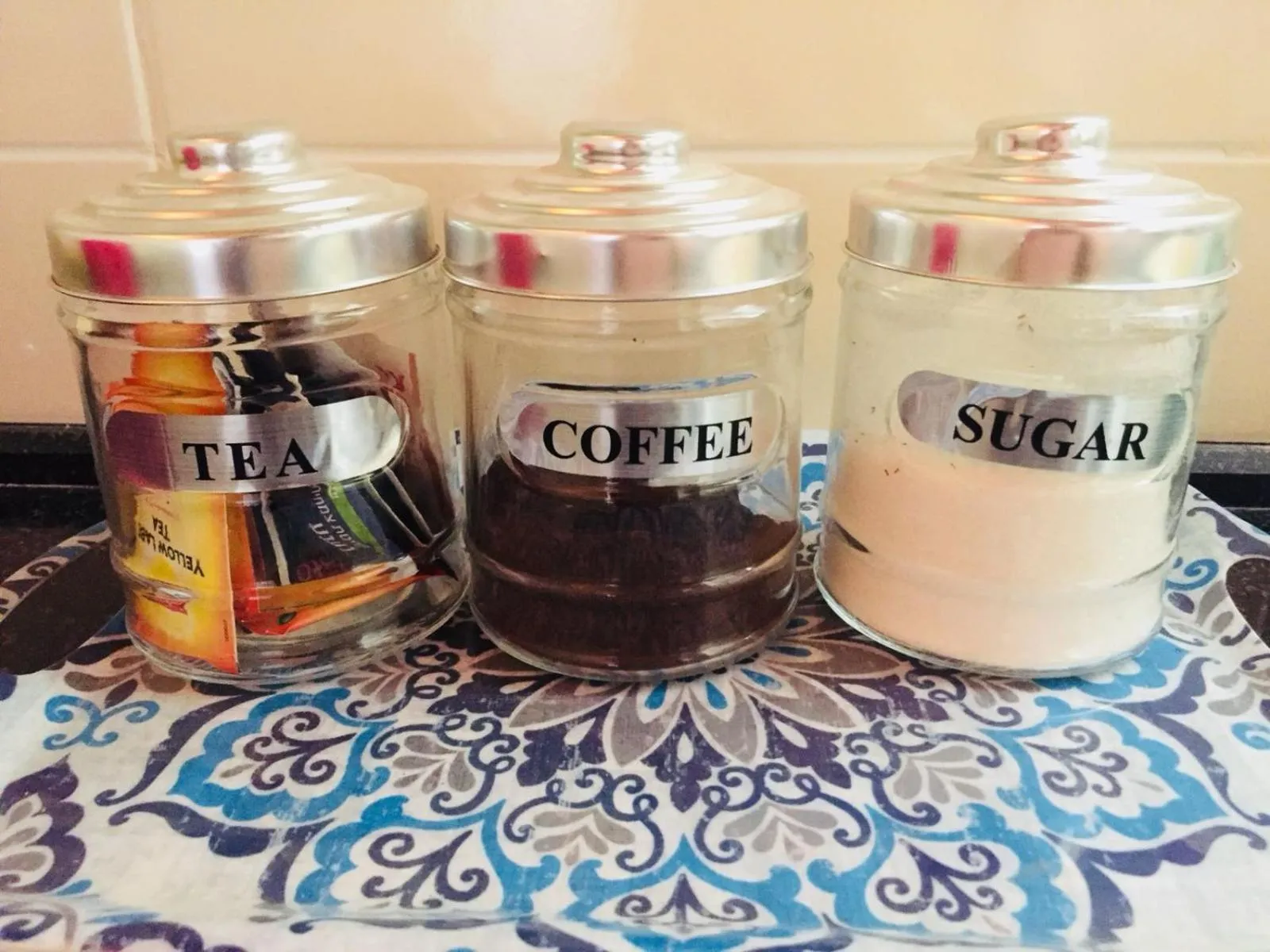 Coffee/tea facilities in Khan Alsira - חאן אלסרה