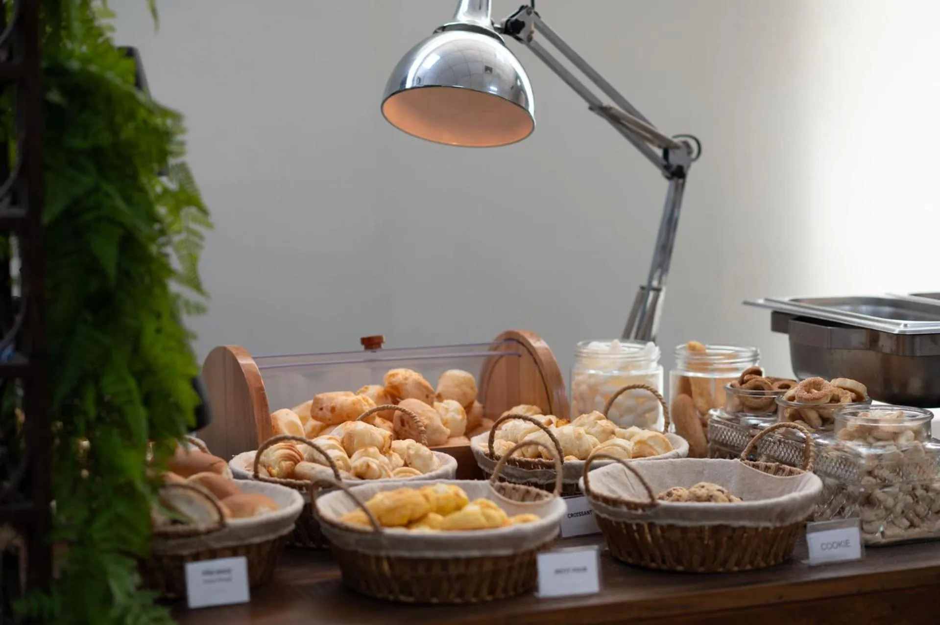 Breakfast in H2 Platinum Lourdes