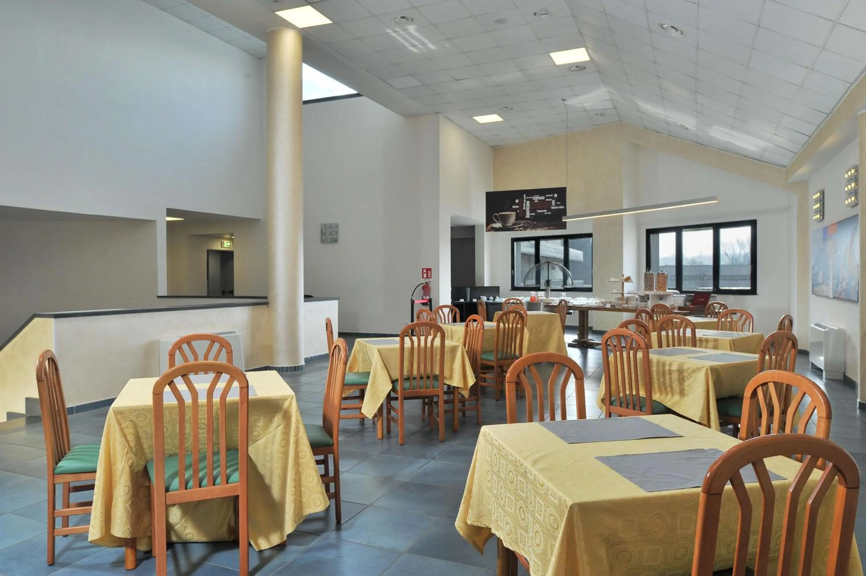 Restaurant/places to eat in Hotel Testani Colleferro